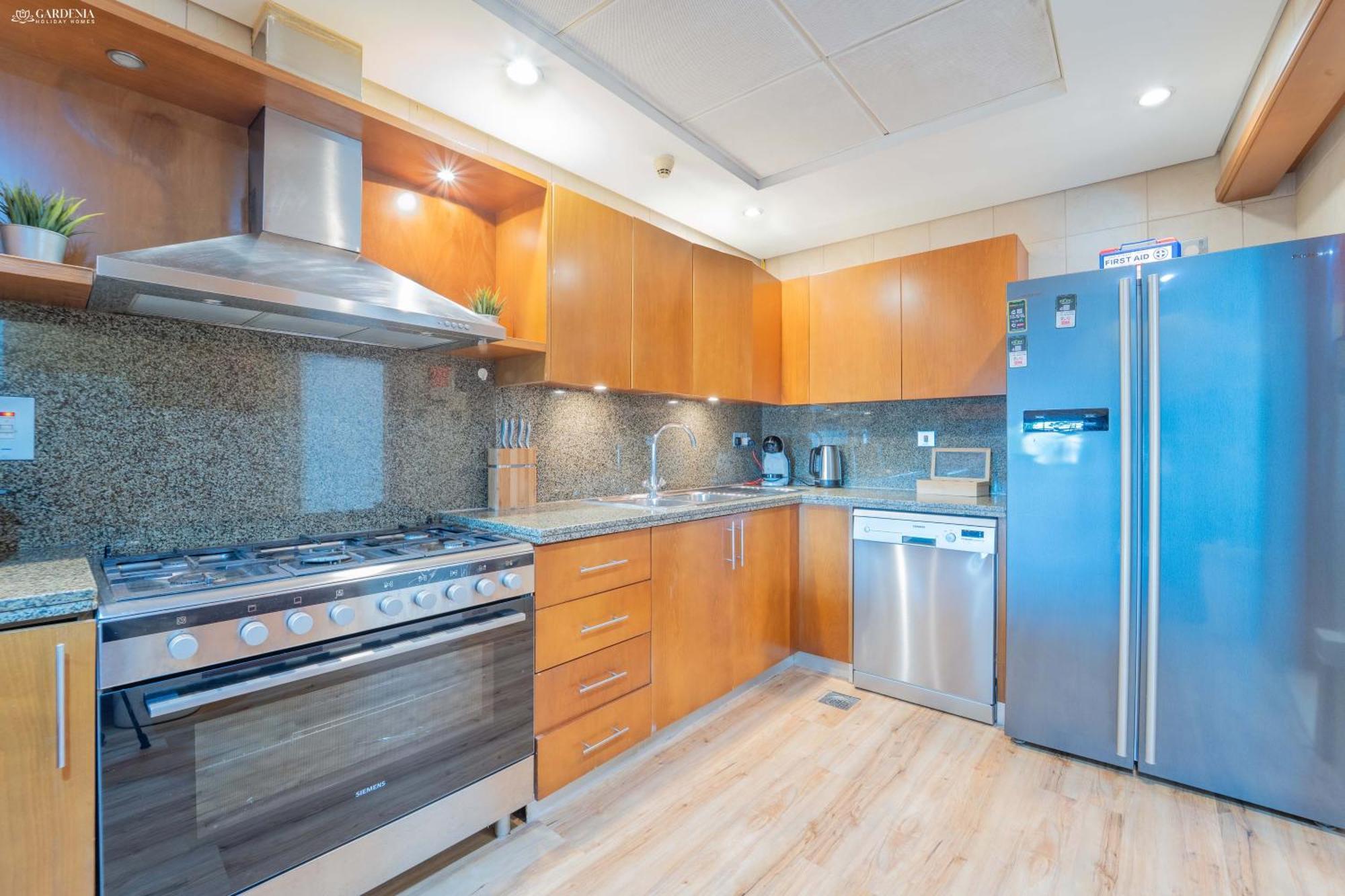 Gardenia Al Fattan Marine Suites: Beachfront Luxury With Sea Views * Dubai