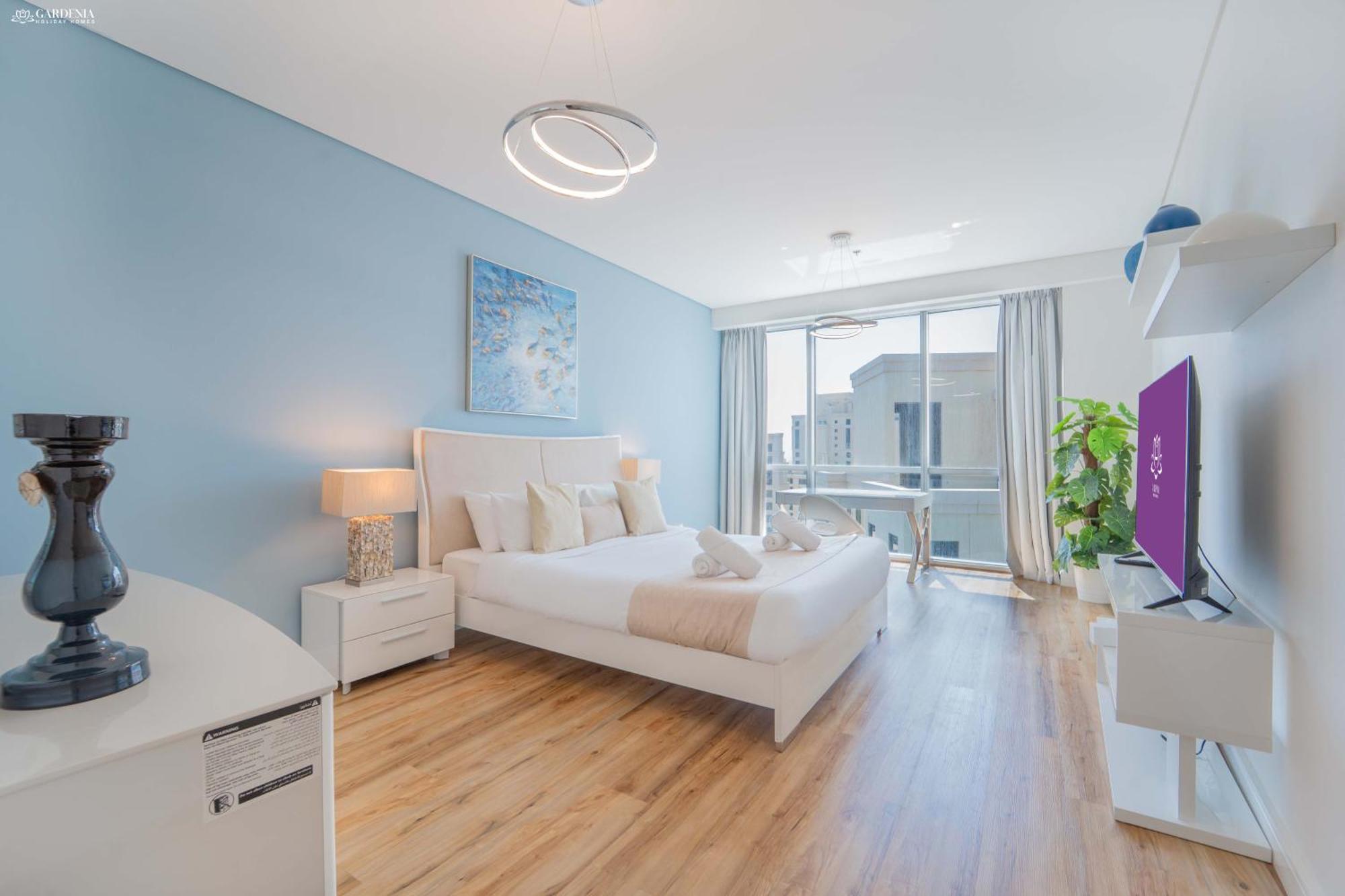 Apartment Gardenia Al Fattan Marine Suites: Beachfront Luxury With Sea Views *