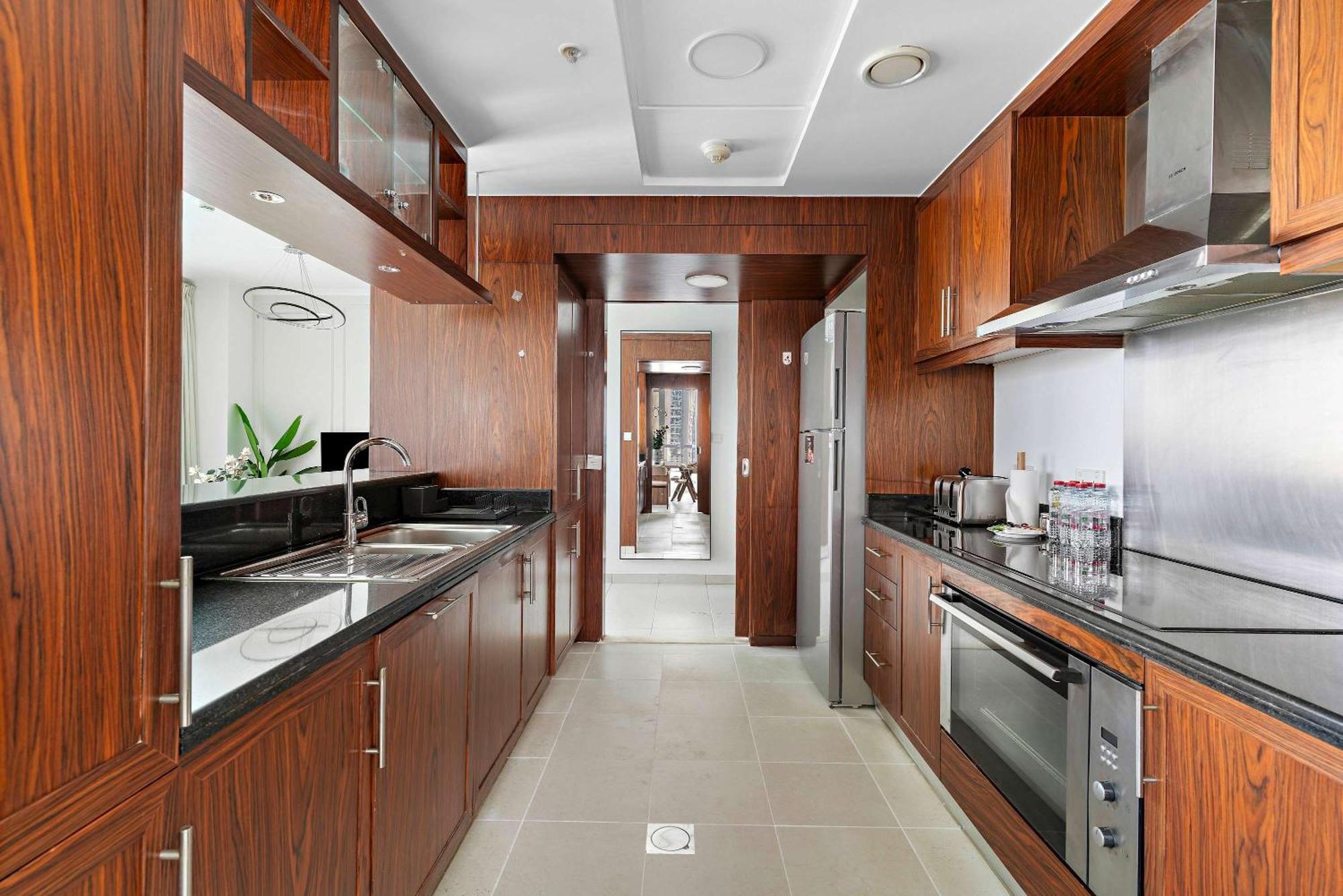 Silkhaus Residences Towers 3br Near Burj Khalifa Apartment *