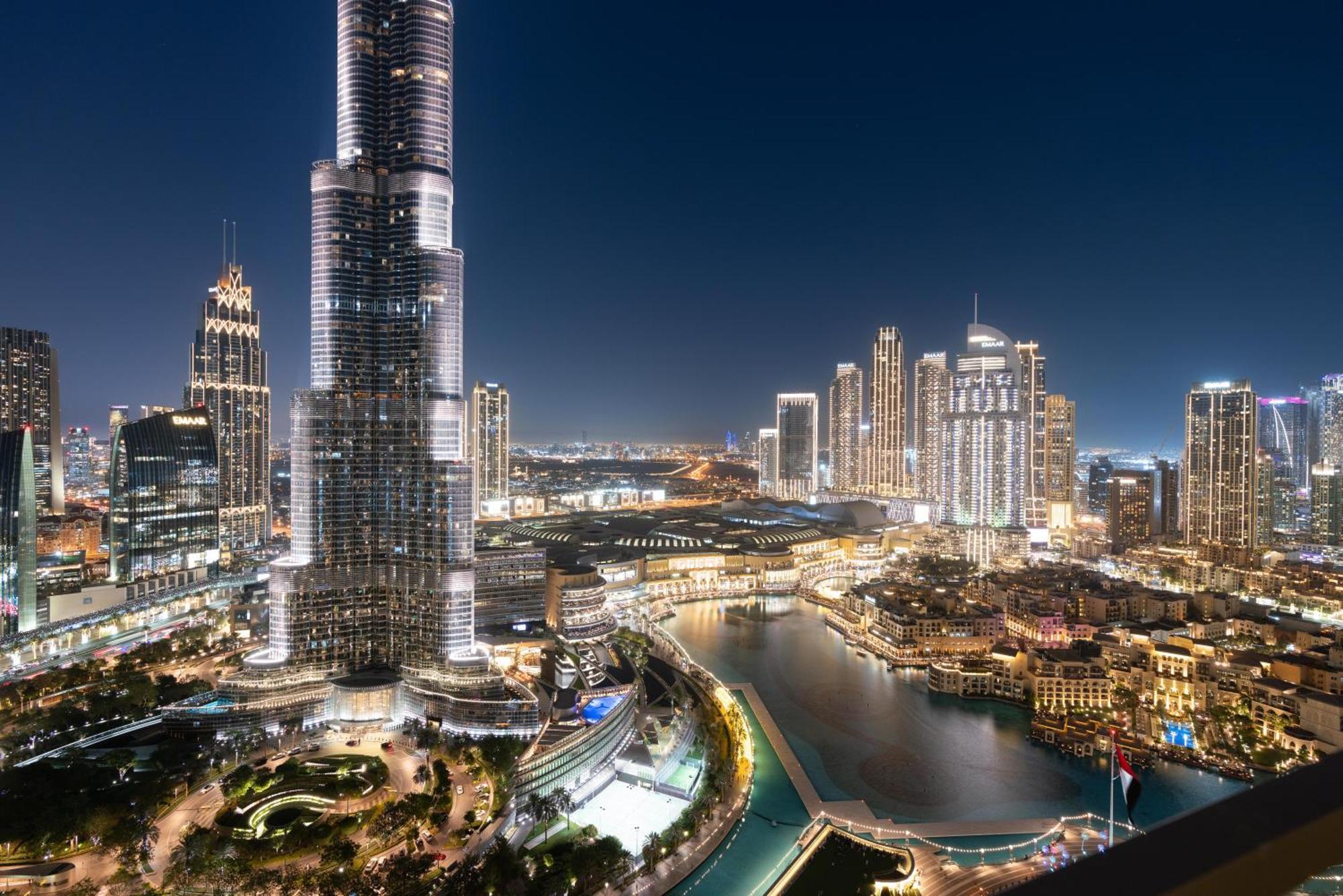 Grande 12 Opera District - Mesmerizing Full Burj & Fountain View Luxury Opera Unit * Dubai
