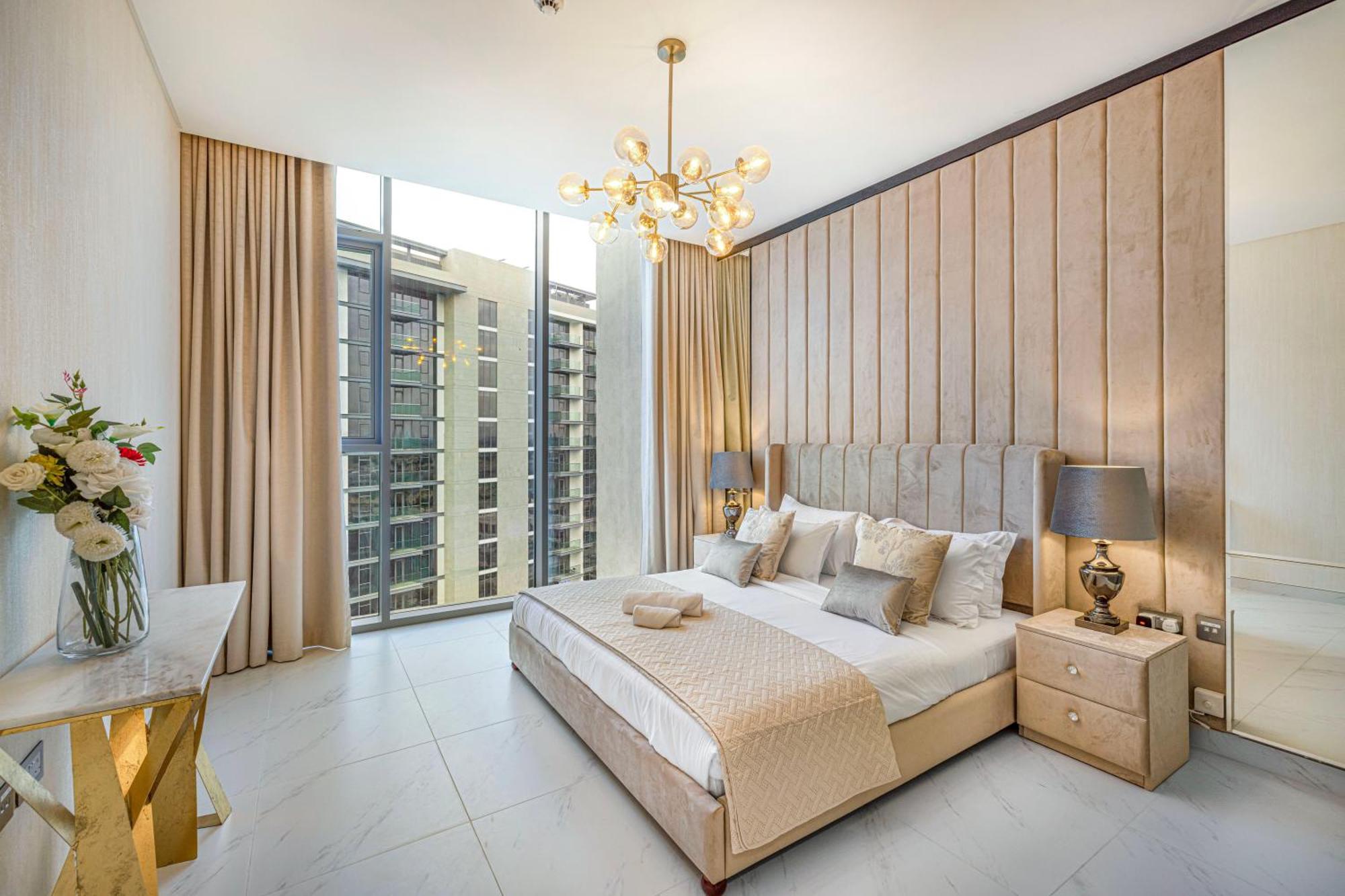 Luxury 2 Bedroom Plus Kids Room Burj Khalifa View