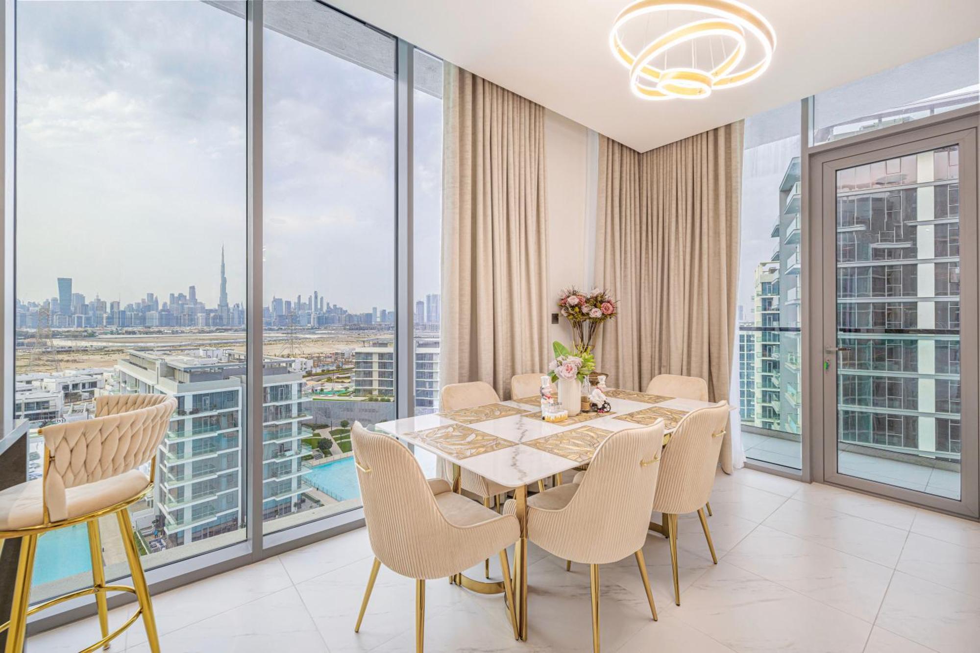 Luxury 2 Bedroom Plus Kids Room Burj Khalifa View Dubai