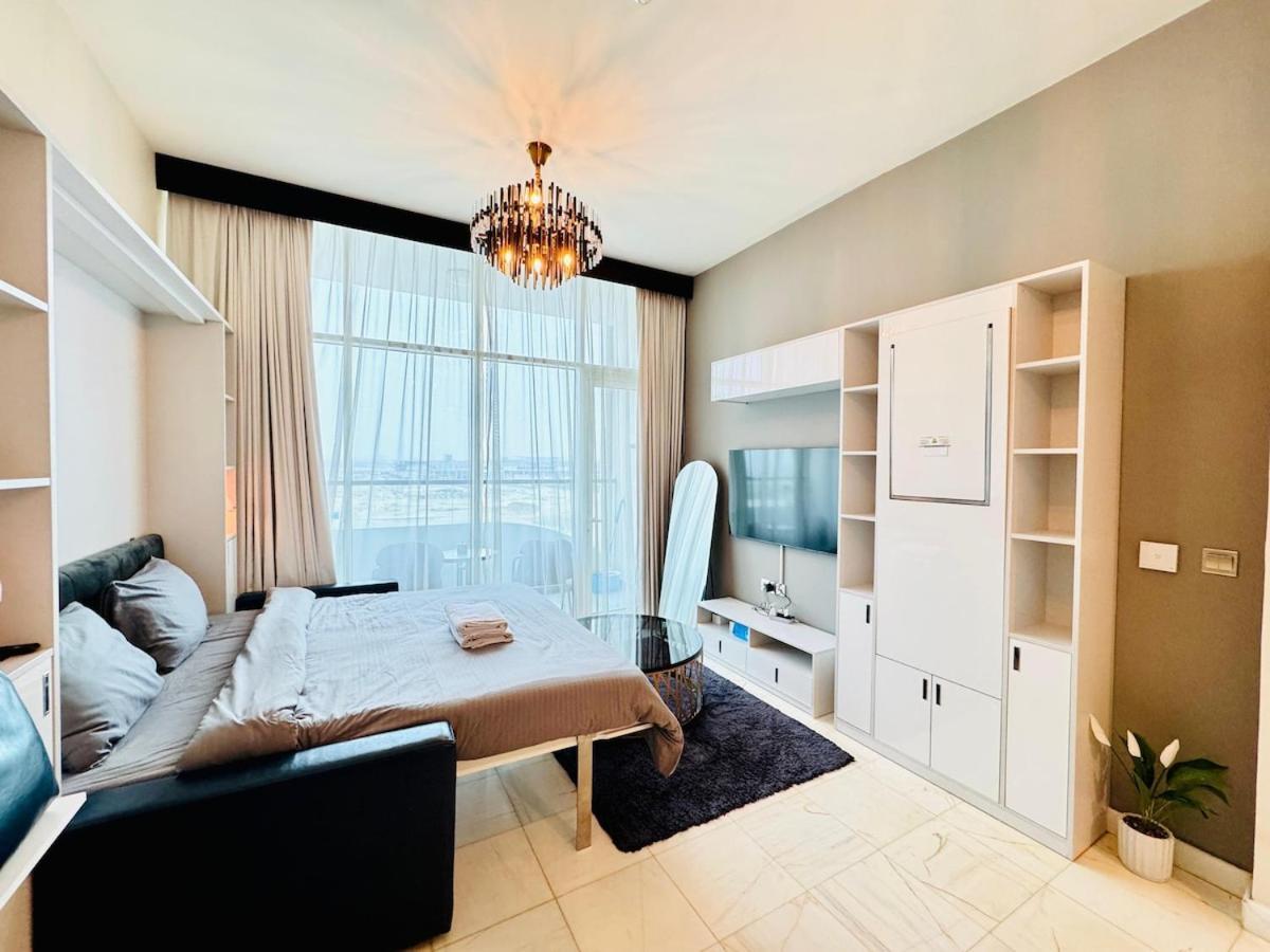 Bd-817 Executive At Bays Tower Business Bay
