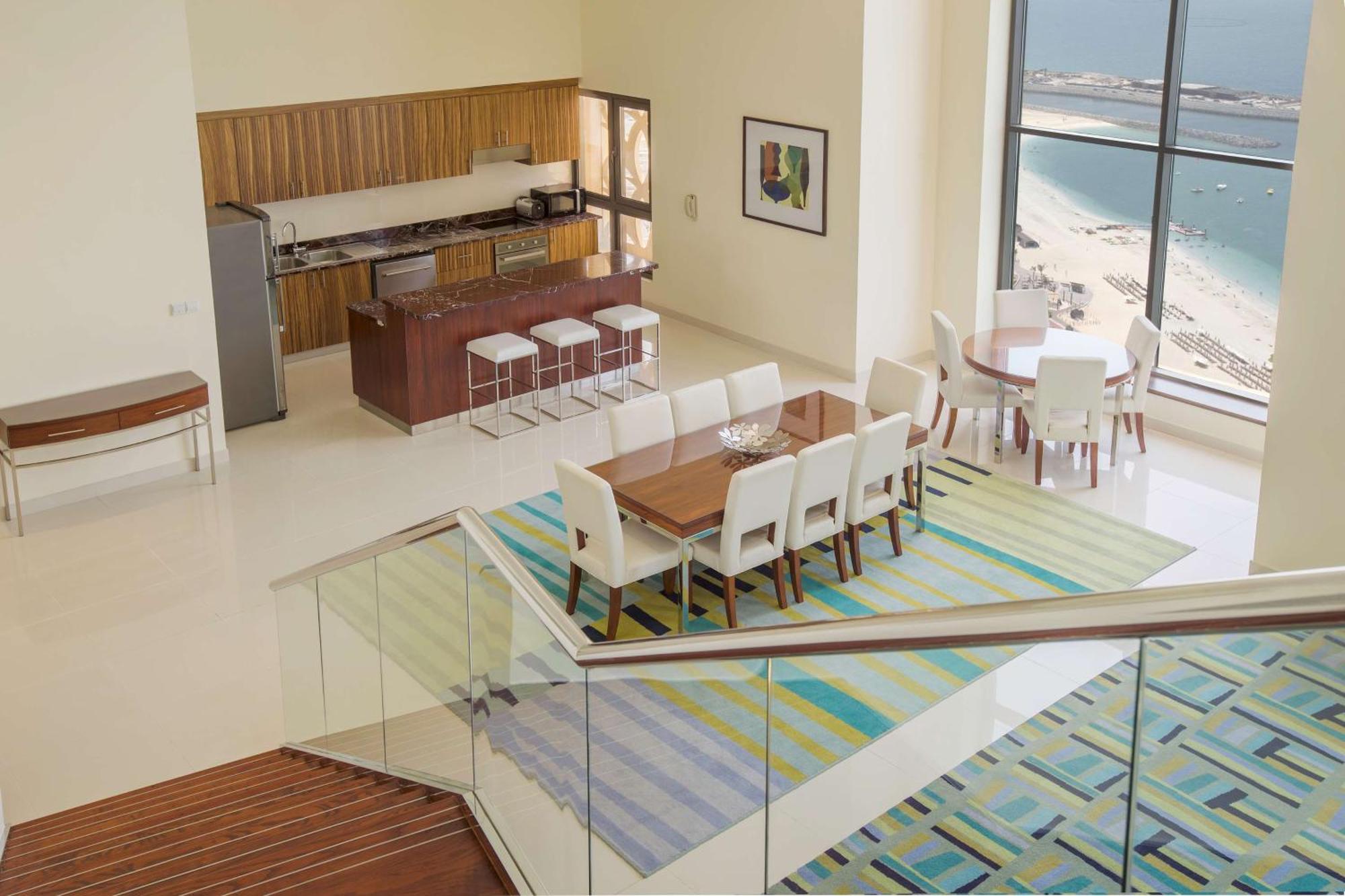 Hilton The Walk Dubai