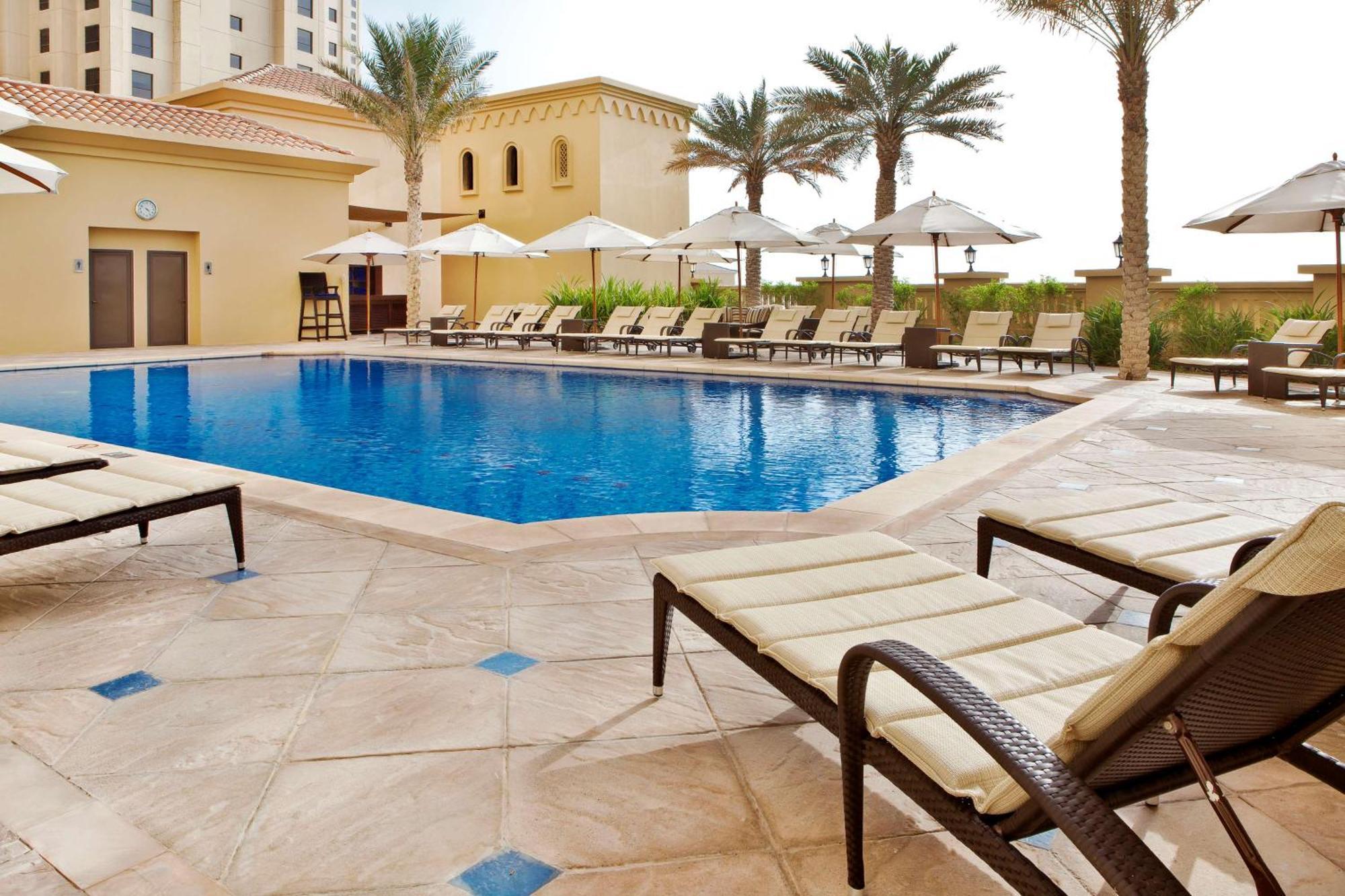 Hotel Hilton The Walk Dubai