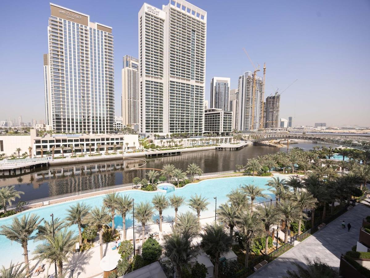 Beachfront Family Entire Unit In Ras Al-khor Apartment