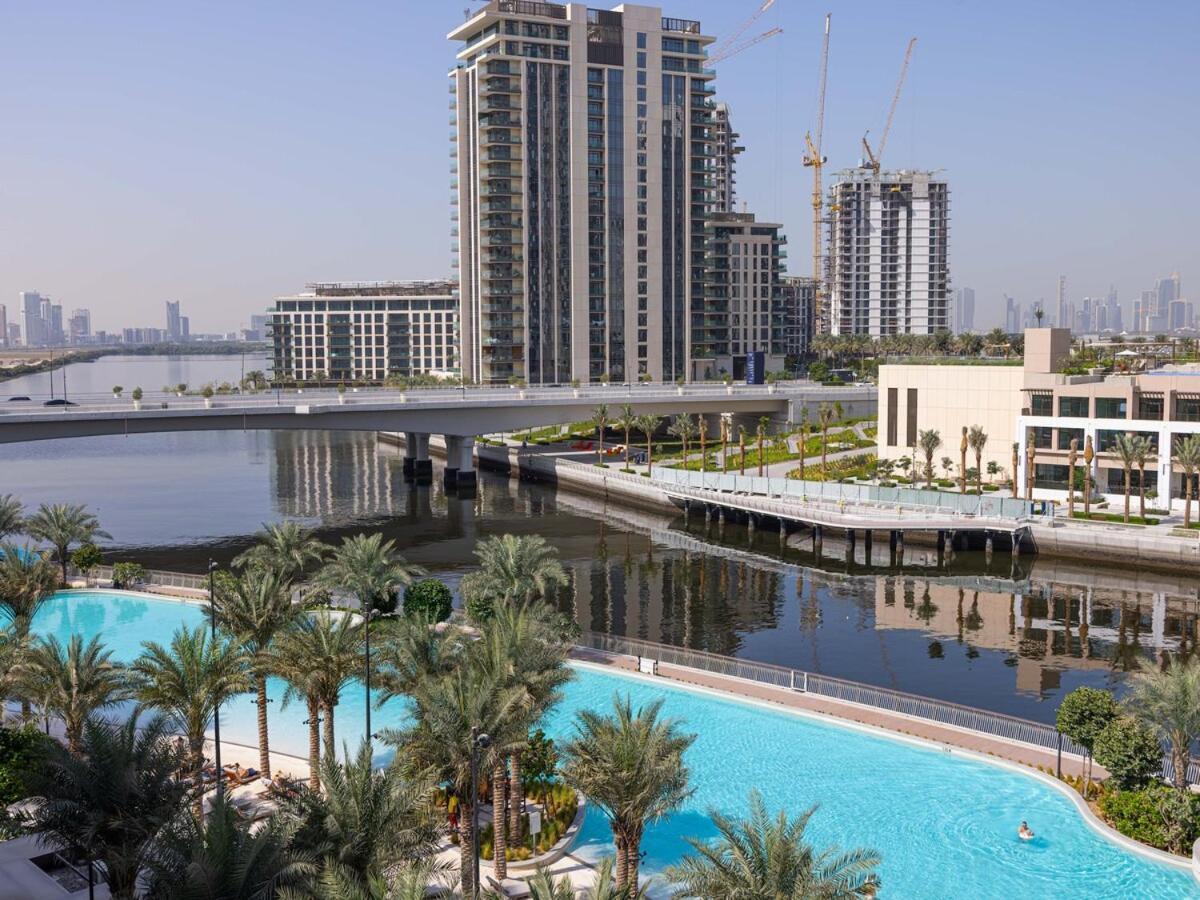 Beachfront Family Entire Unit In Ras Al-khor Dubai