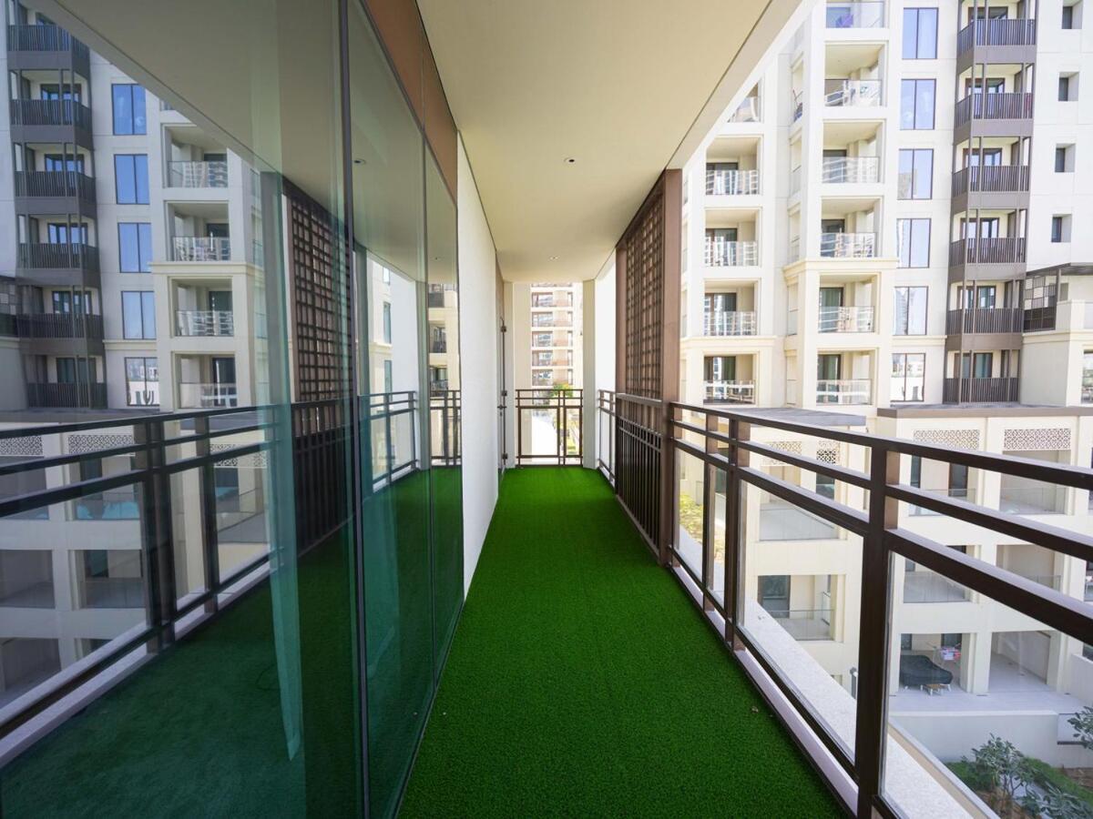 Beachfront Family Entire Unit In Ras Al-khor Apartment Dubai