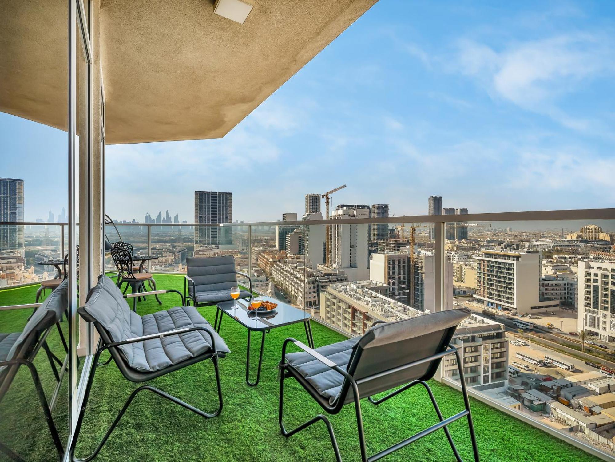 Smartstay At Zaya Hameni - Modern Luxury - Unique In Jvc Apartment
