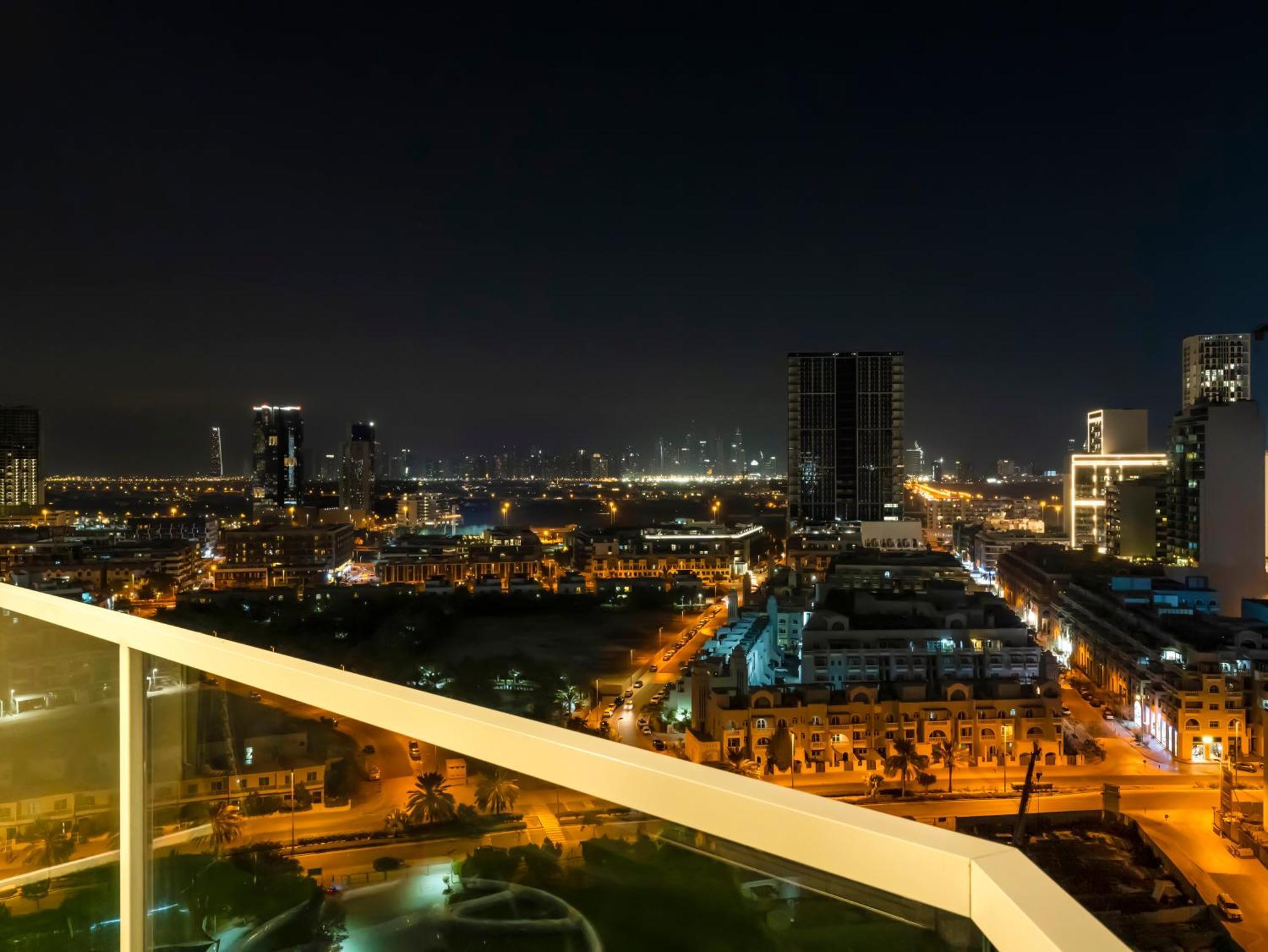 Smartstay At Zaya Hameni - Modern Luxury - Unique In Jvc * Dubai
