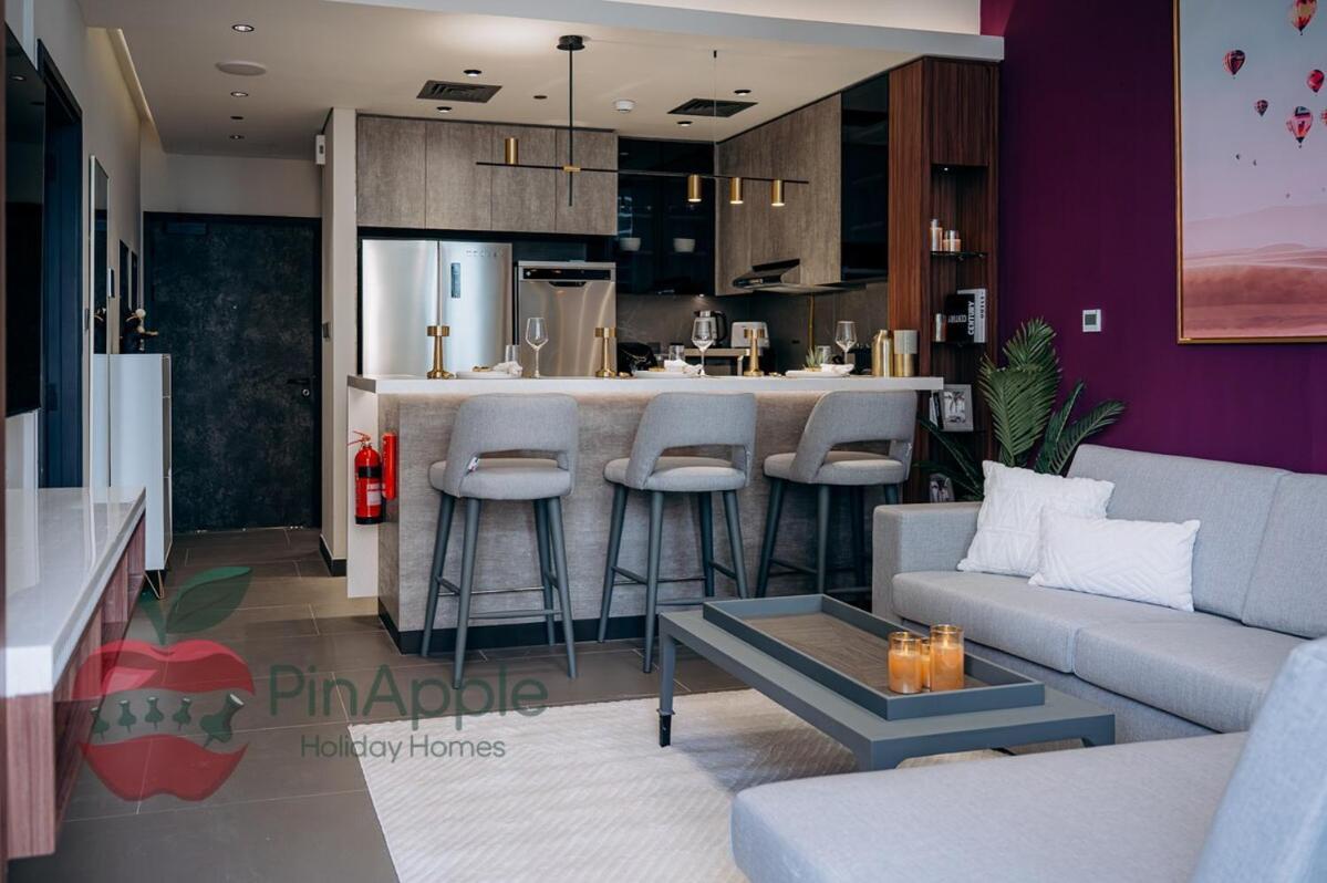 Mbl Royal Life In Jlt 1br Lux Facilities Apartment *