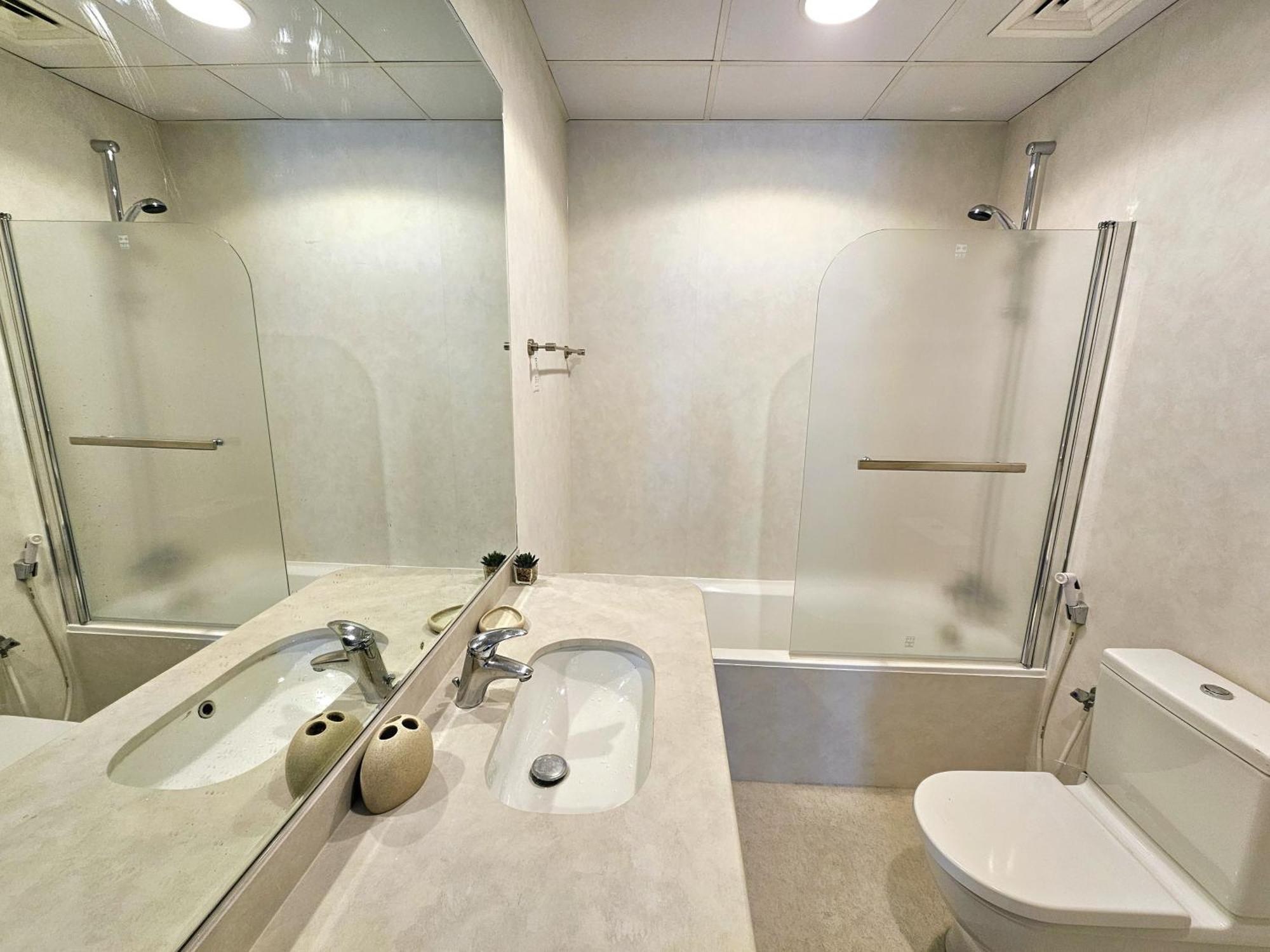 Sunrise Homes - Poolside 1 Bedroom Near Jbr * Dubai