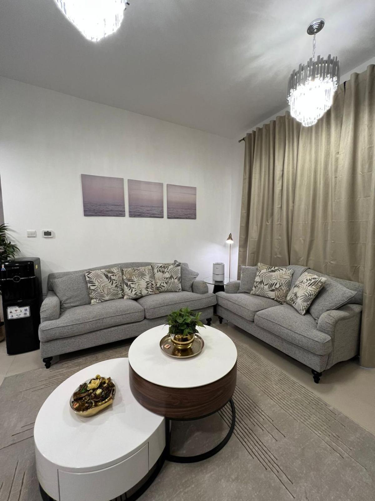 Luxury 2 Beds Nshama Zarha Breeze 3b1 Apartment *