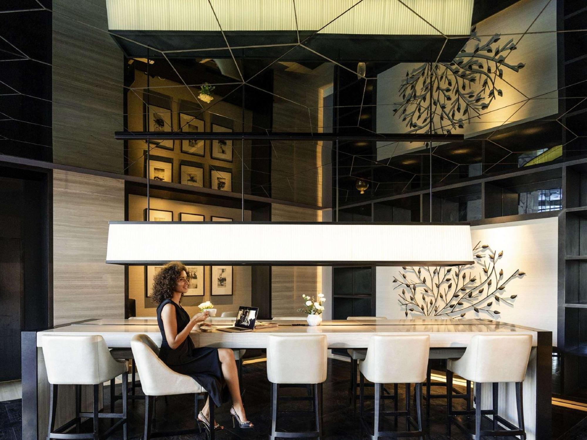 Pullman Downtown 5* Dubai