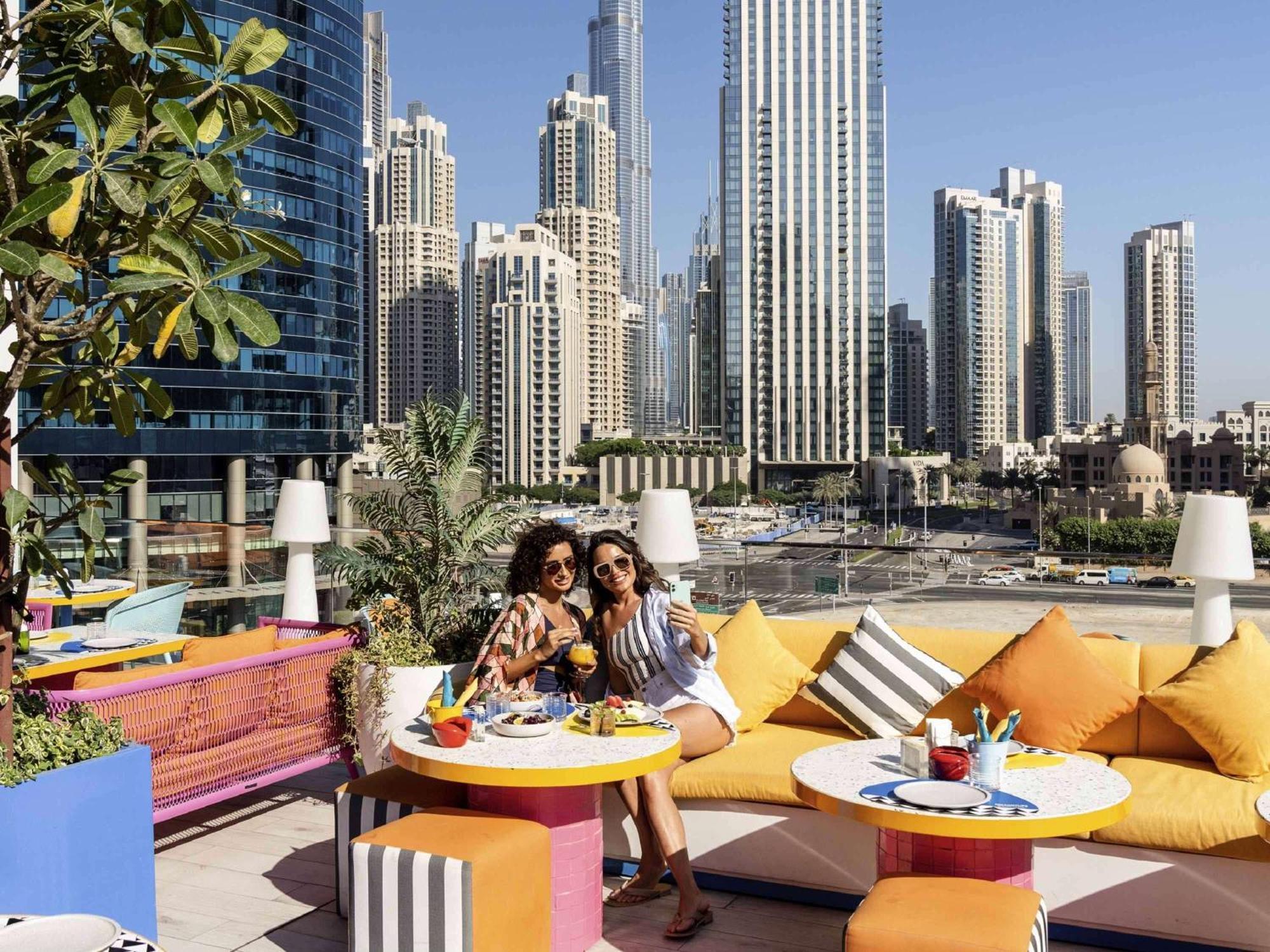 Pullman Downtown Hotel 5*