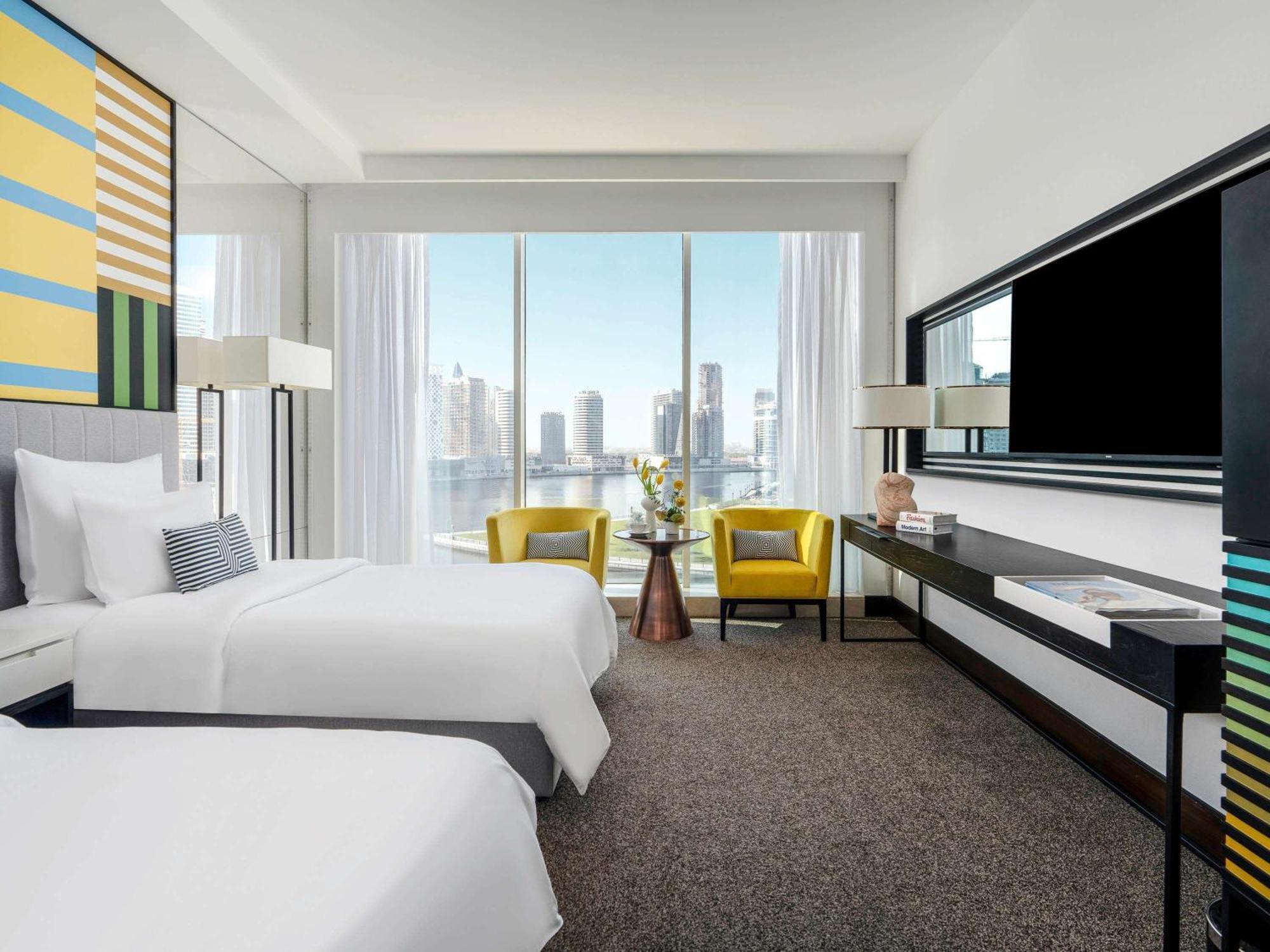 Pullman Downtown Hotel 5*