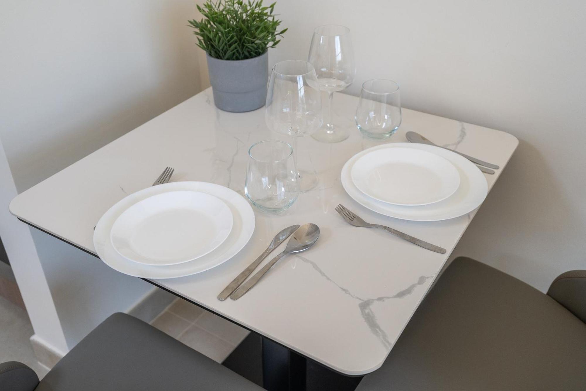 Apartment Summer Offer - Cozy & Budget Friendly *