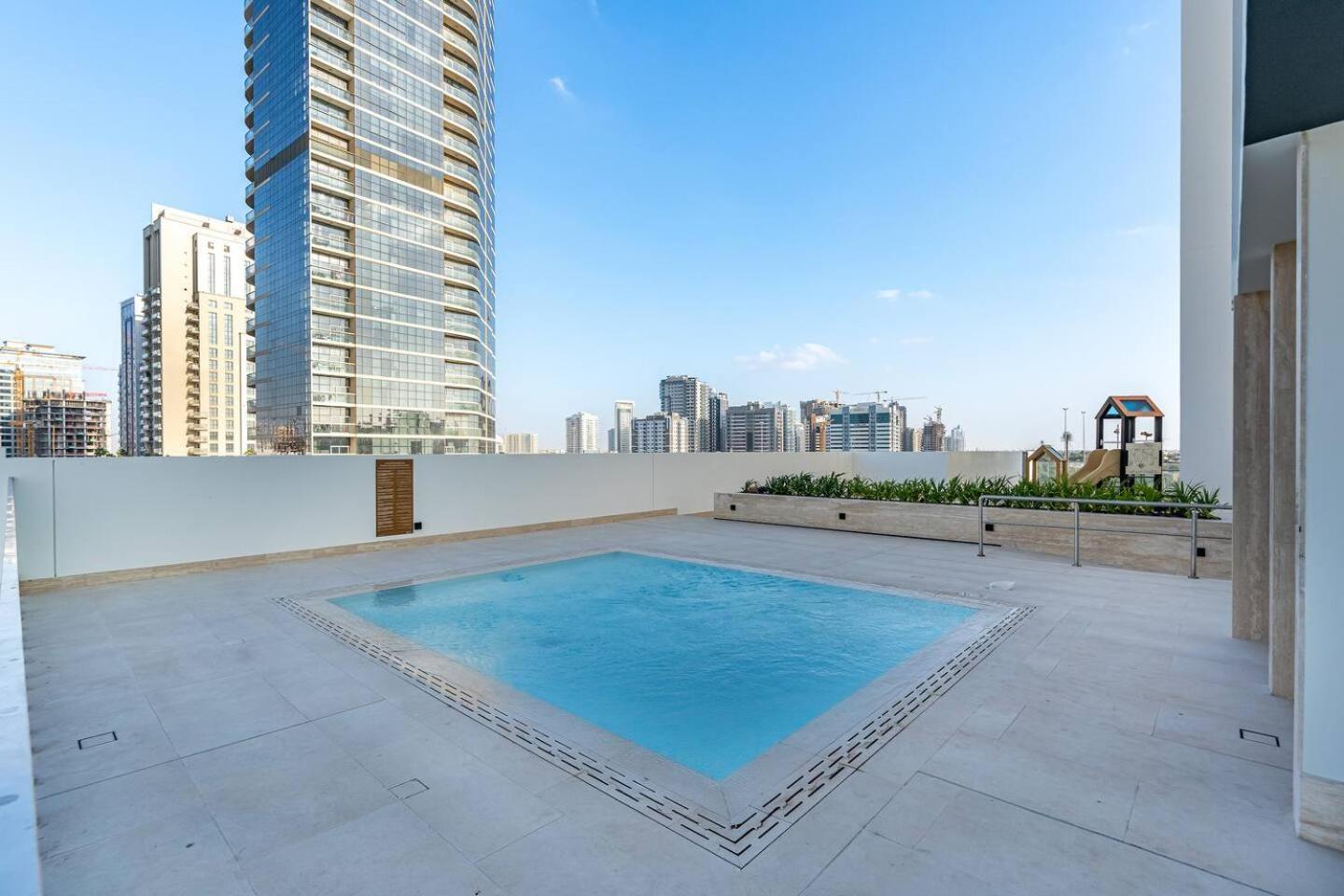 Apartment Elegant 1br In Jvc With Spacious Balcony & Views Dubai