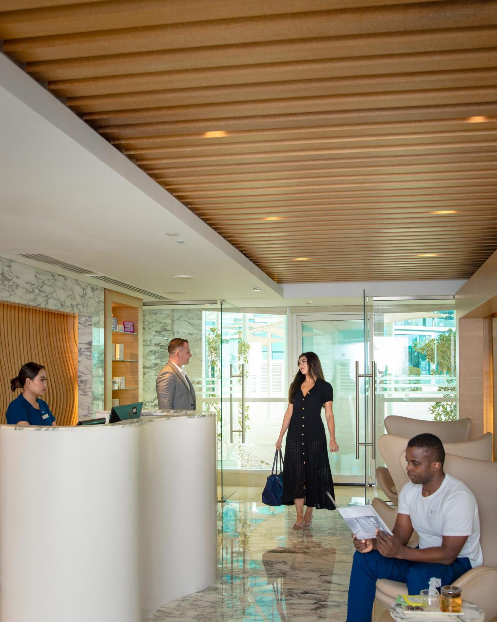 Doubletree By Hilton Jumeirah Resort 4*