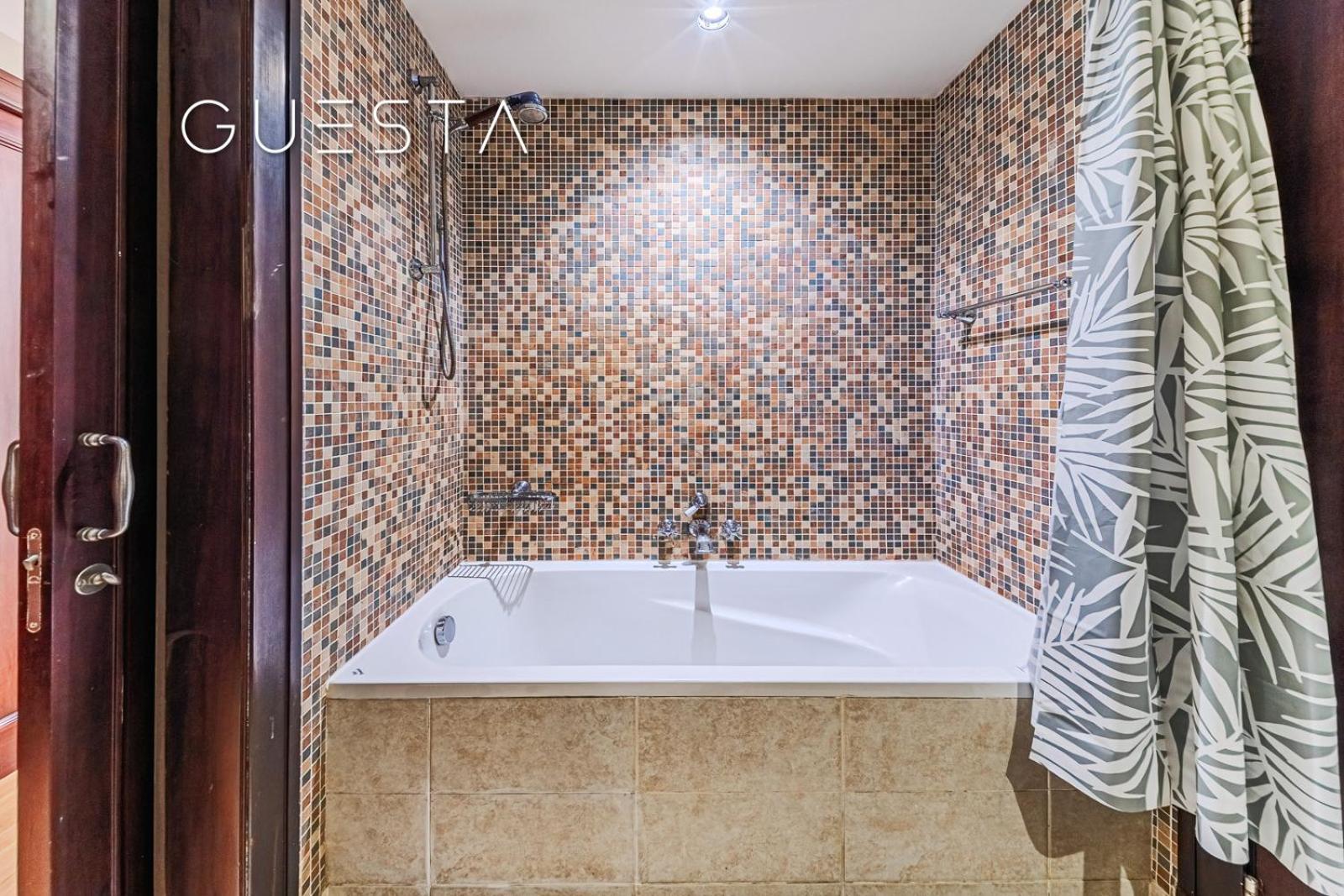 Zaafaran 1 By Emaar, Downtown Apartment