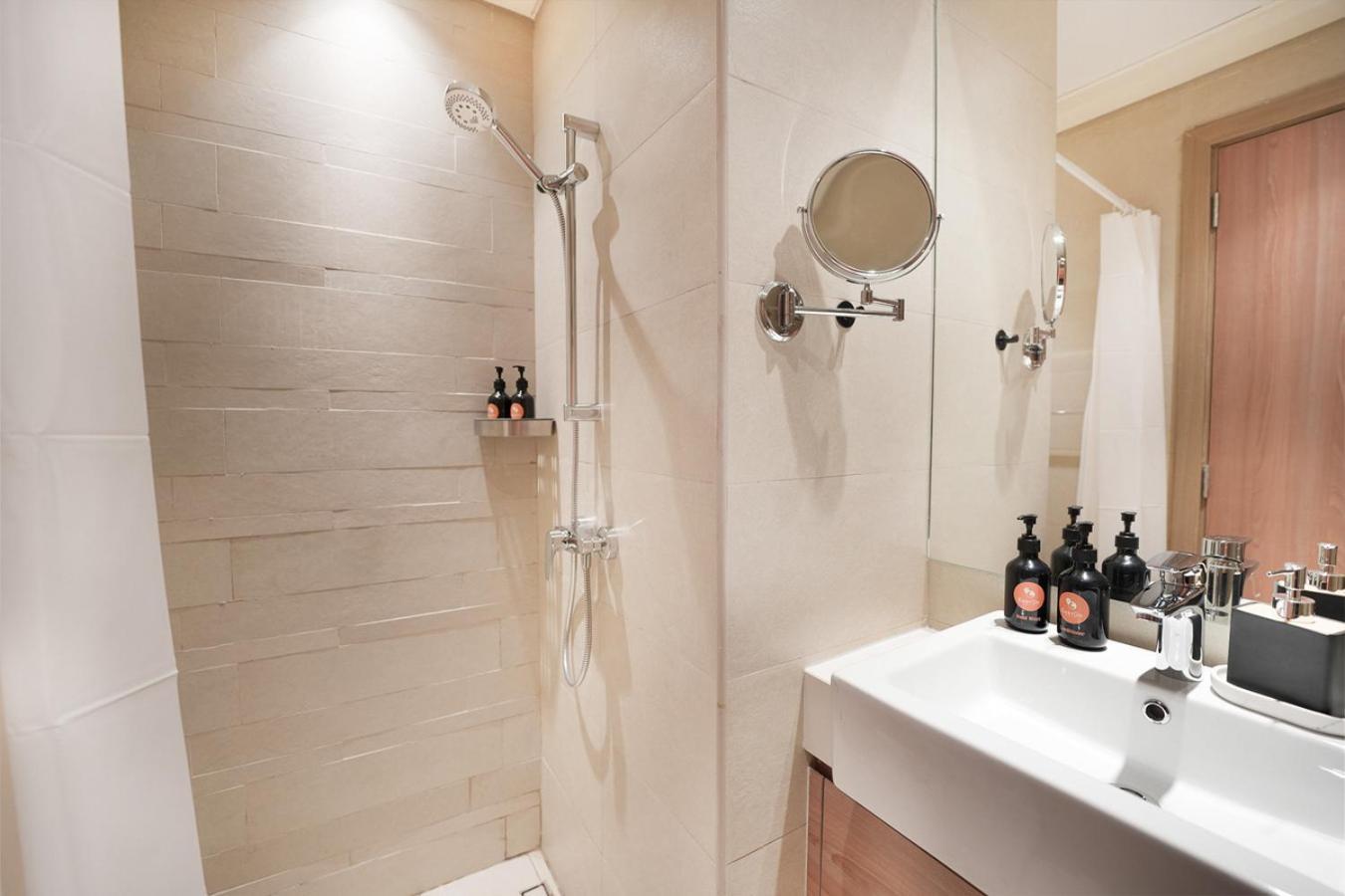 Easygo- Splendid In Al Meydan Living Apartment Dubai