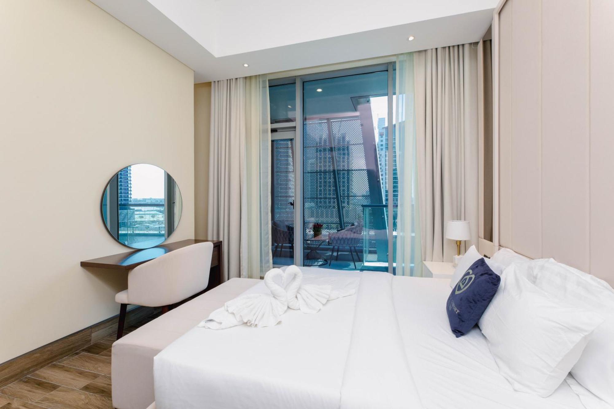 Simply Comfort In J One Tower * Dubai