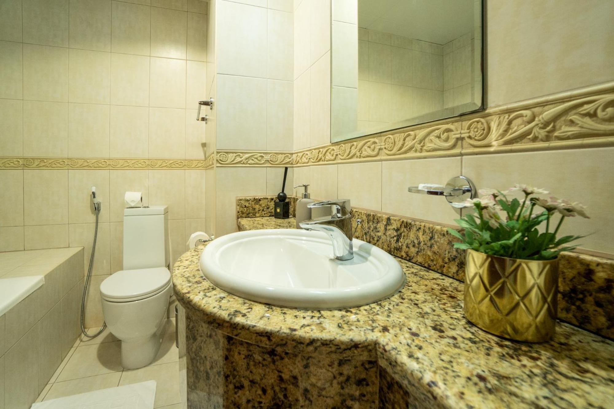 Apartment High Floor, Location 1br In Marina Dubai