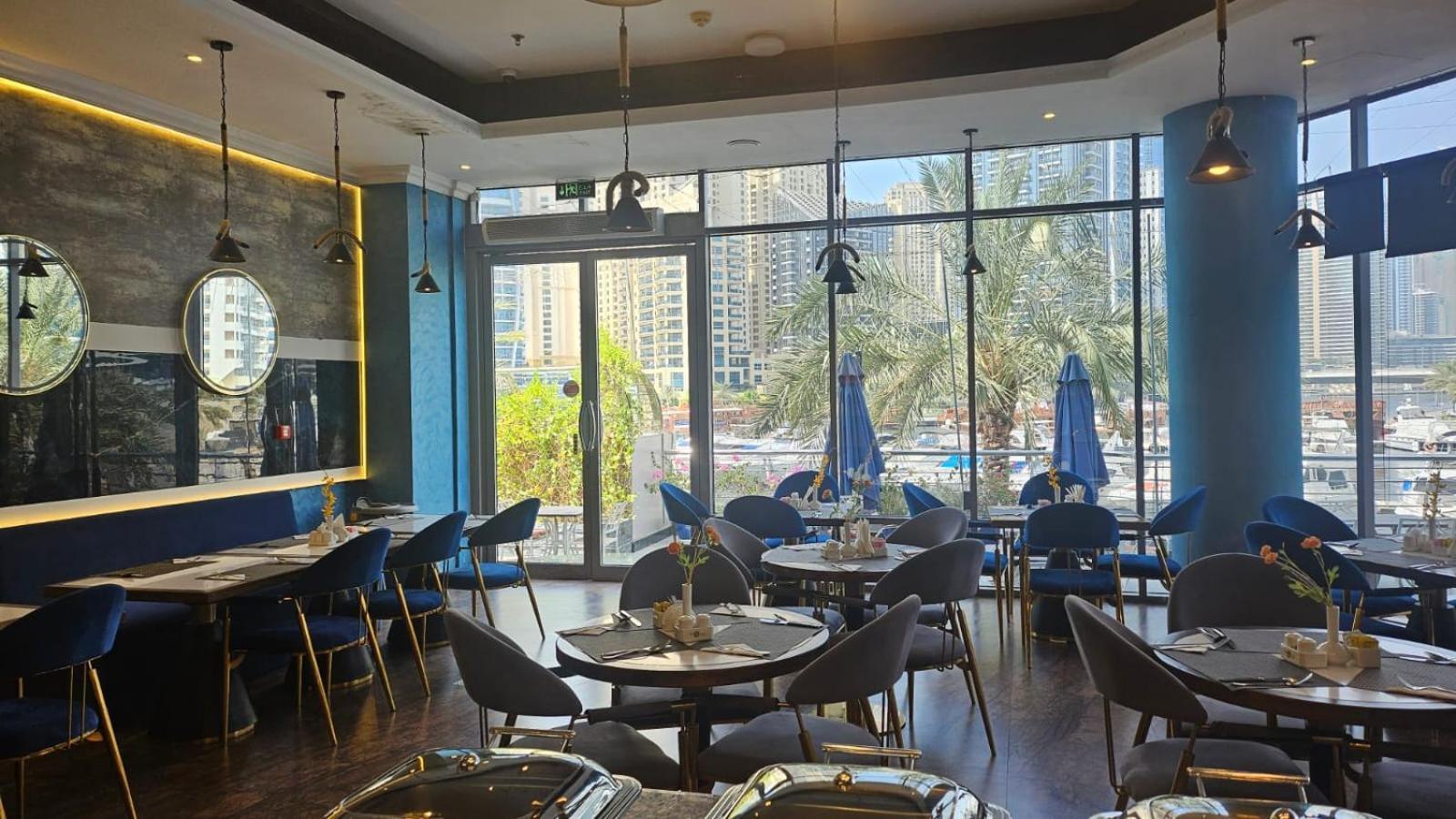 Signature And 4* Dubai