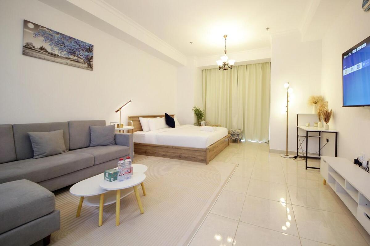 Spectacular High Floor In Business Bay *