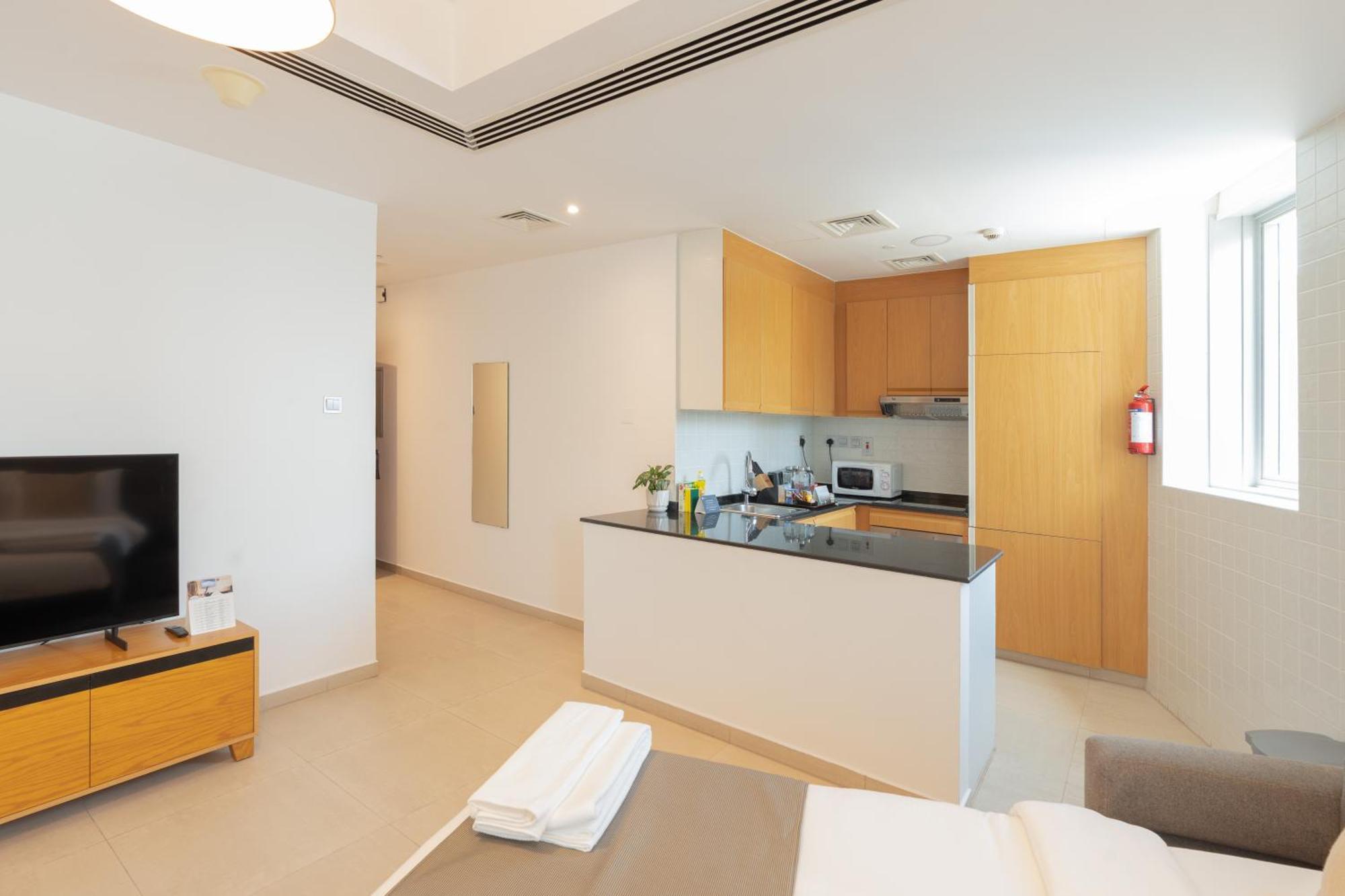 Aparthotel Grand Heights Dubai