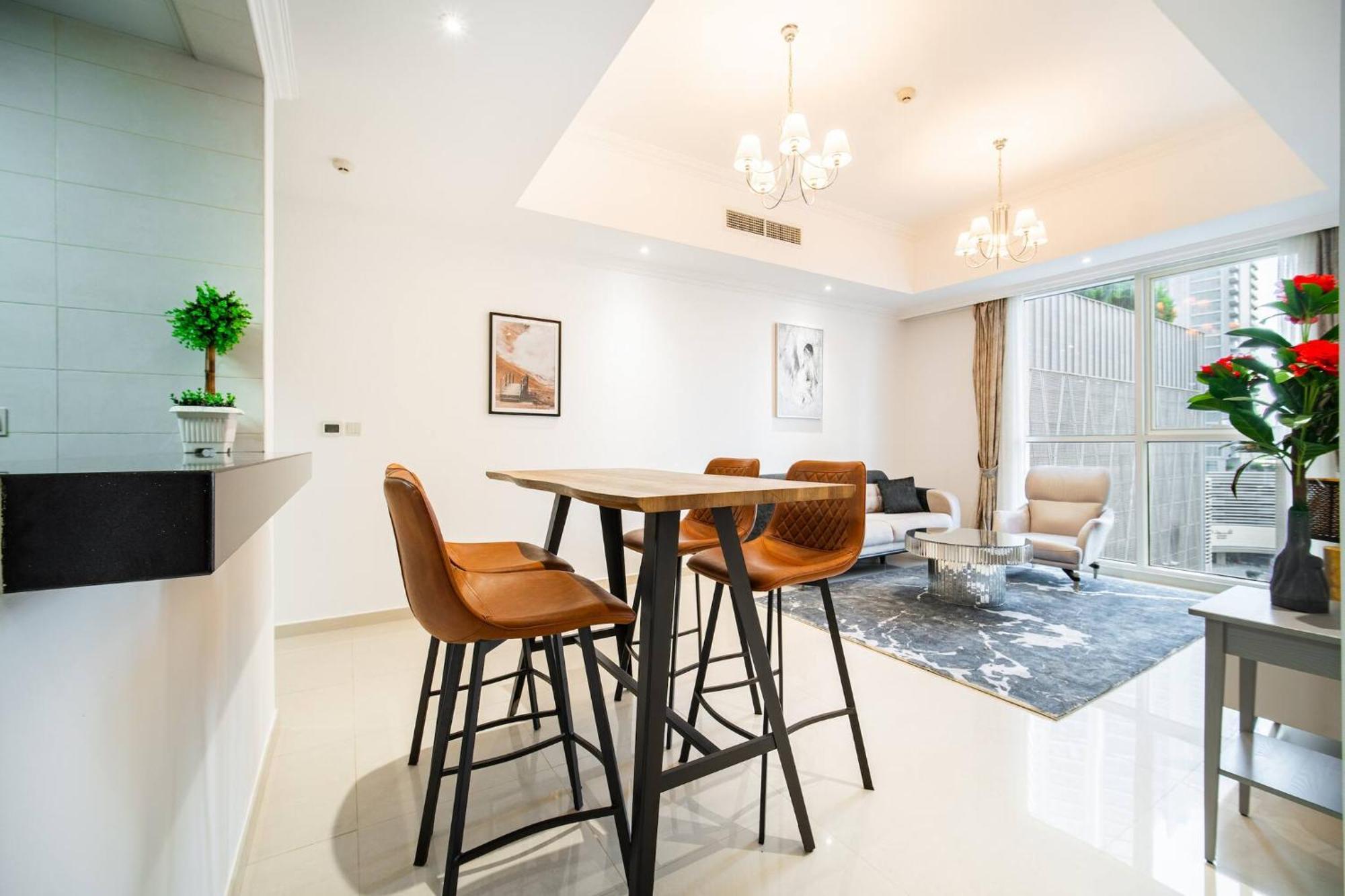 Apartment Elegant Escapes - Homely 1b In Dunya Tower