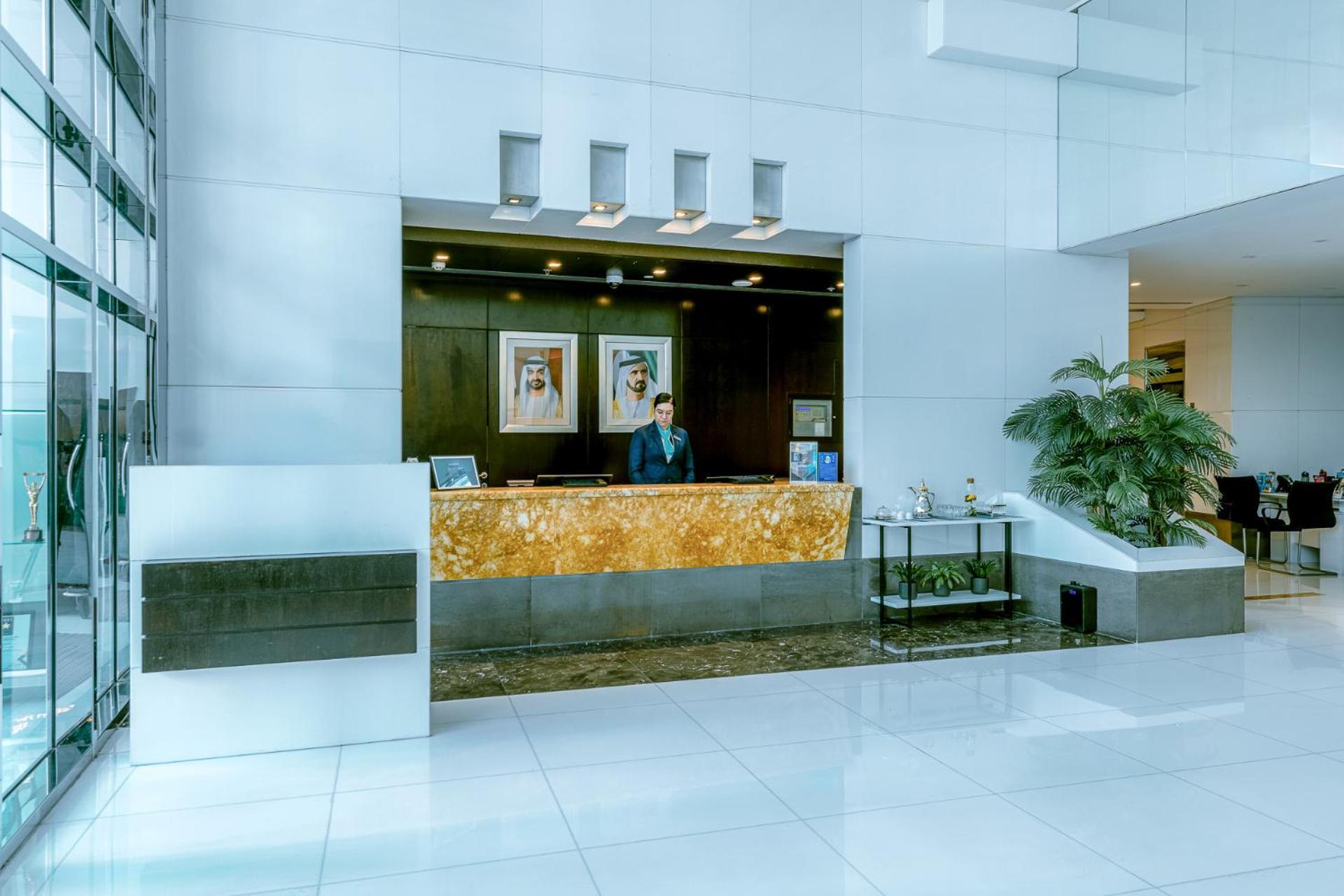 Time Oak & 4* Dubai