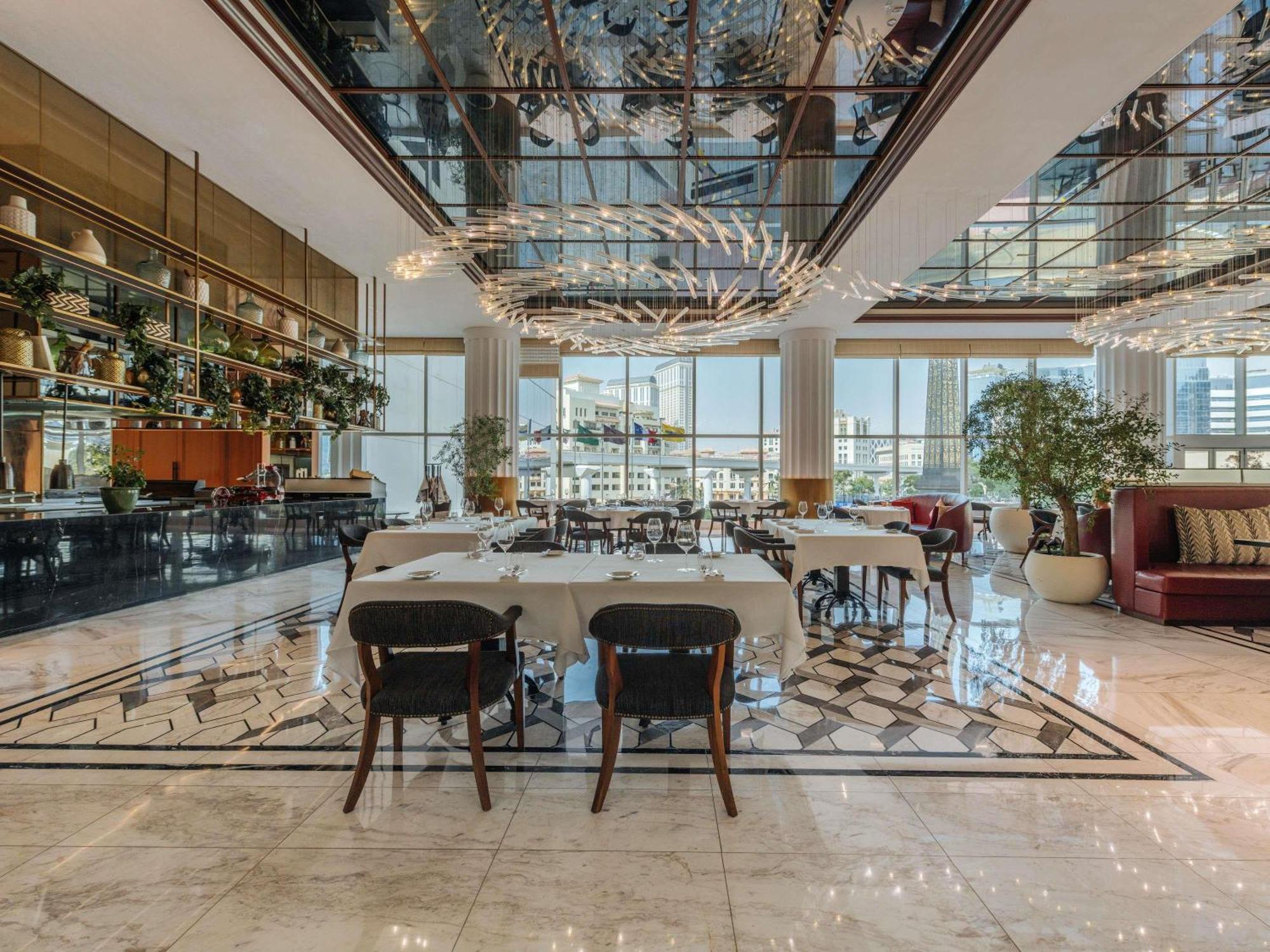 Sofitel The Obelisk 5*