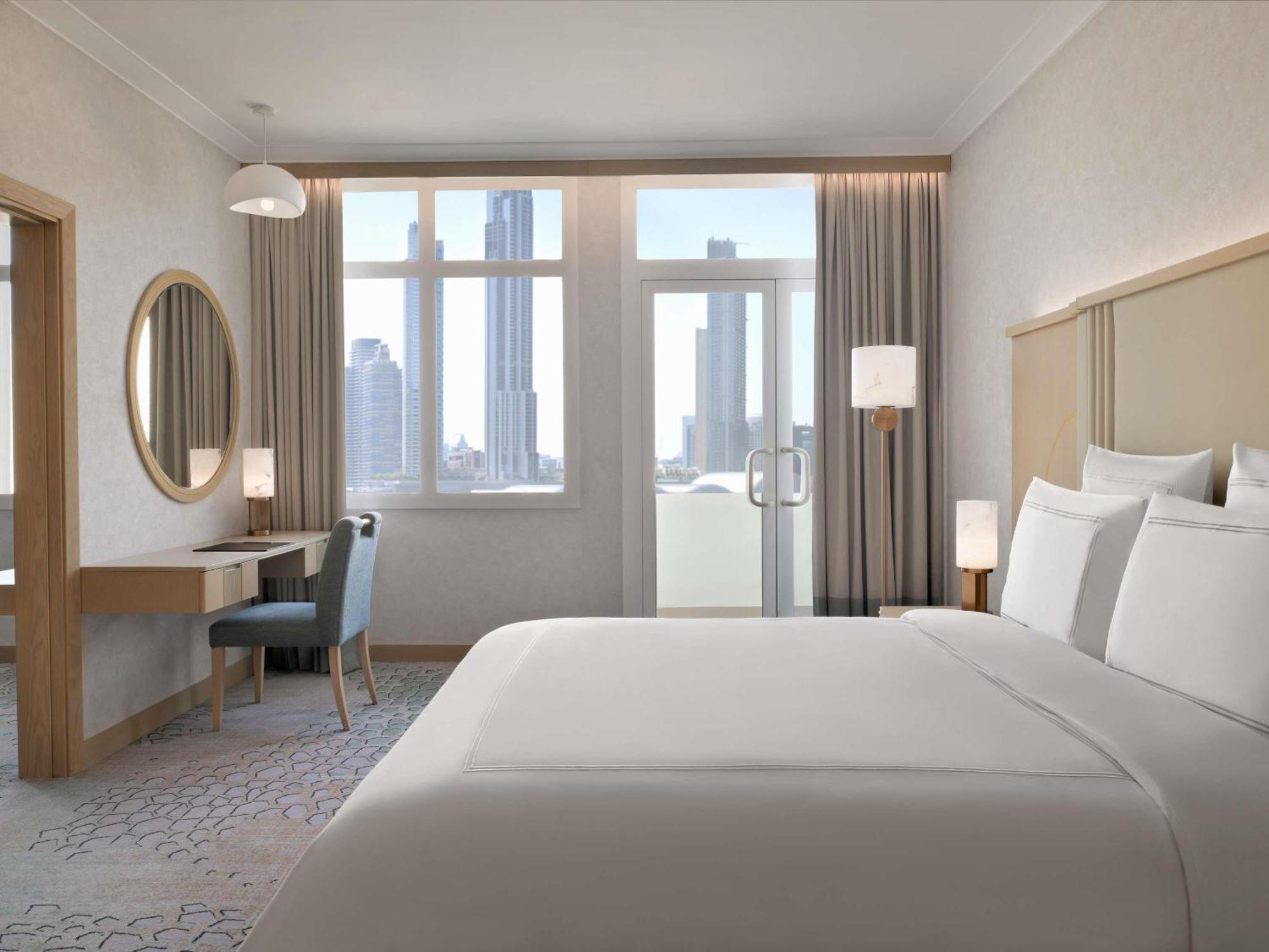 Swissotel Al Murooj Dubai
