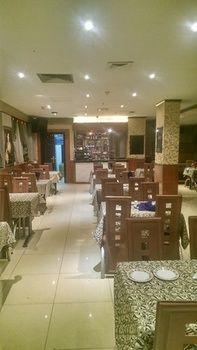 West Hotel *