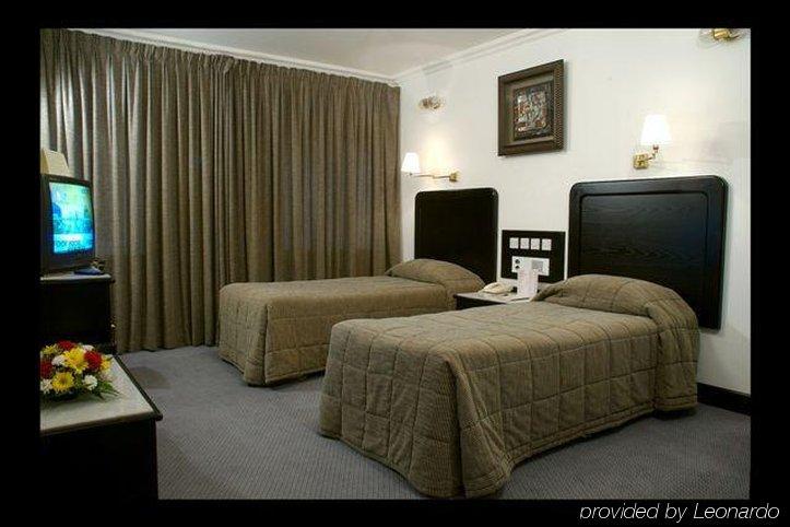 Hotel Grand Astoria 3*