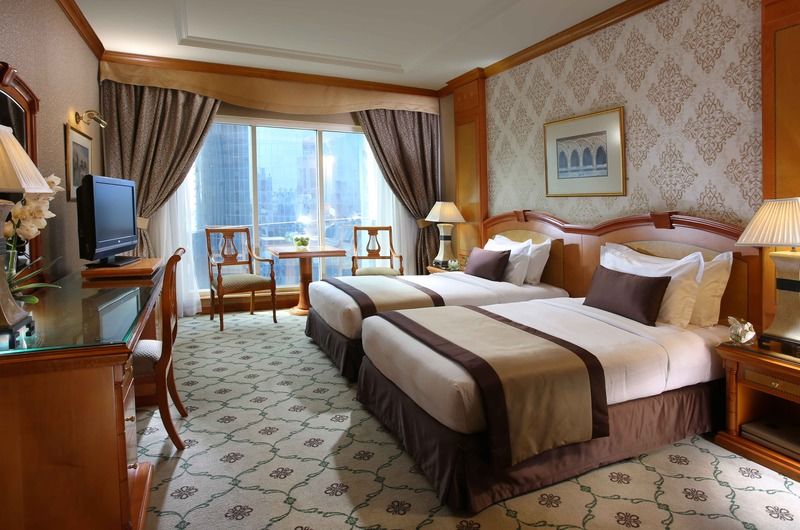 Hotel Knight Castle Dubai