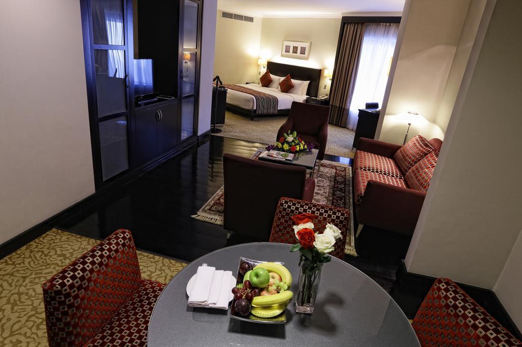 Ramada Plaza By Wyndham Deira