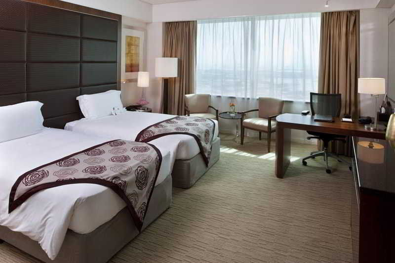 Crowne Plaza Festival City