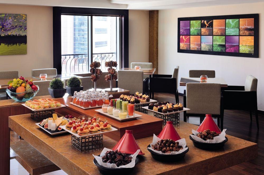 Avani Deira Hotel 5*