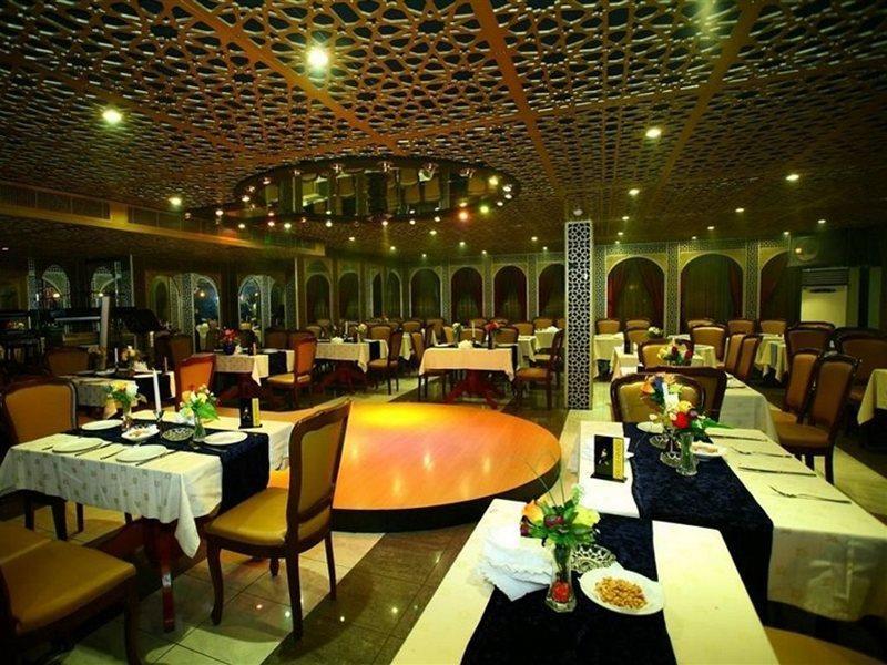 The George By Saffron, Creek