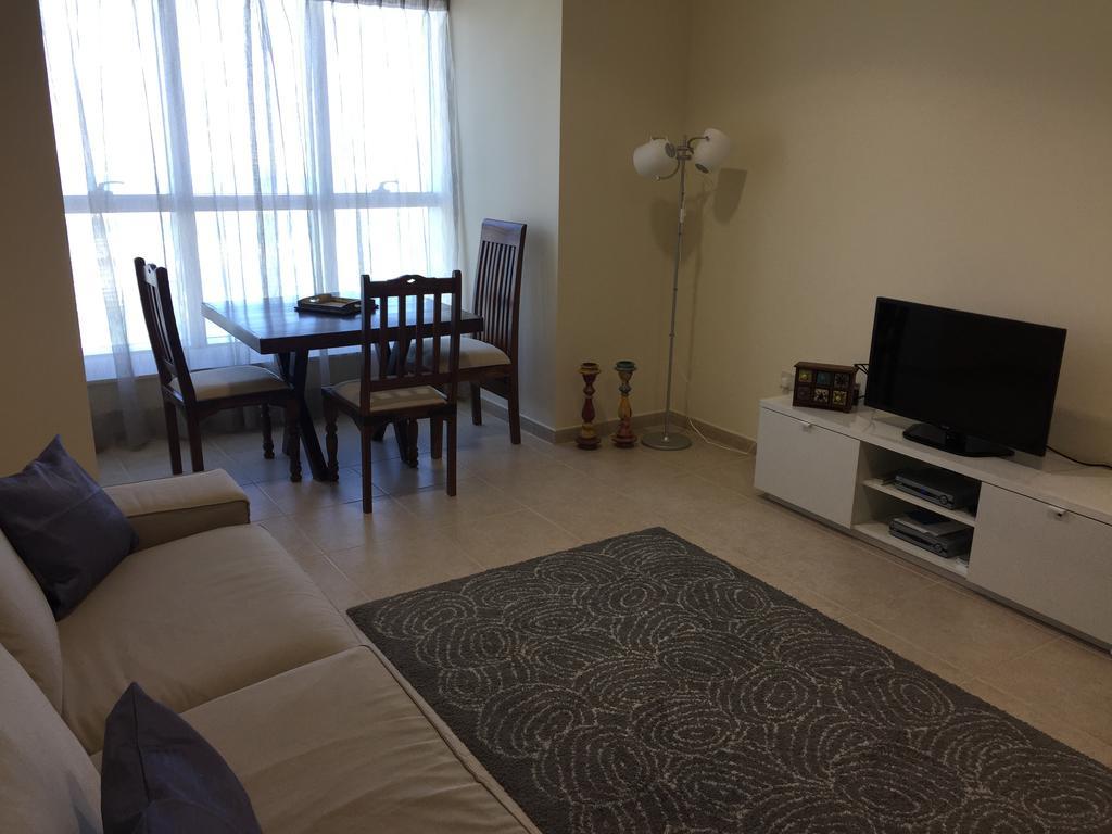 Espace Holiday Homes - Elite Residency *