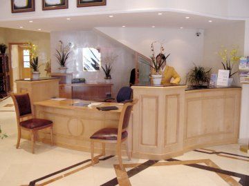 Broadway Hotel 3*