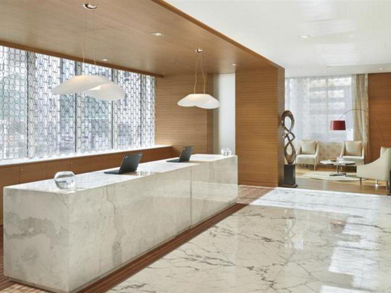 Hyatt Place Baniyas Square Dubai