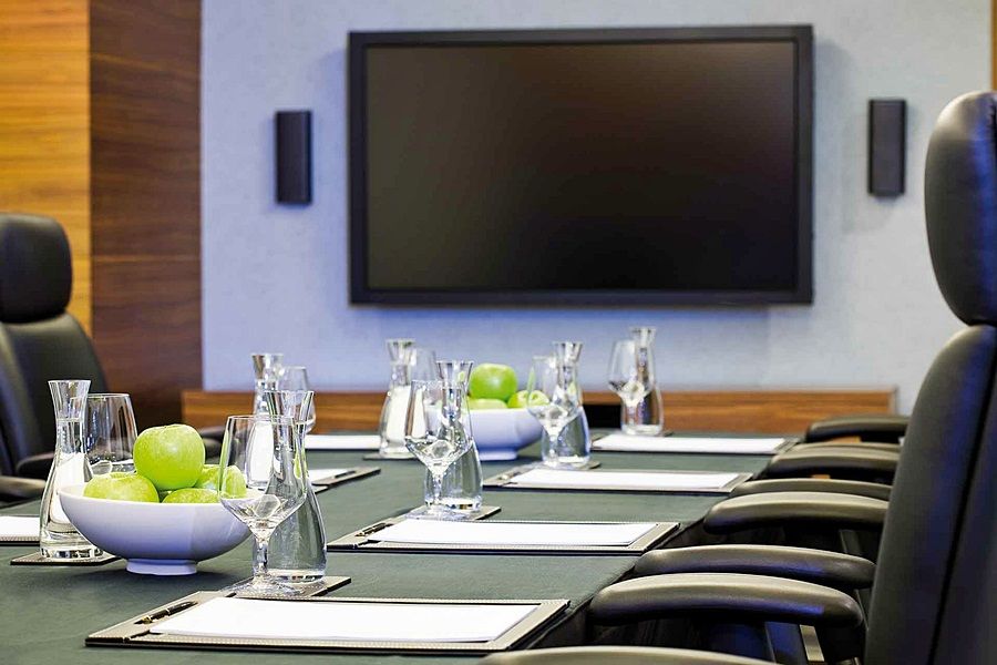 Avani Deira Hotel 5*