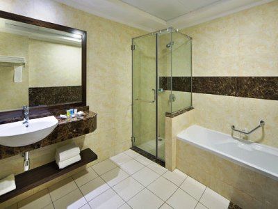 Gateway Hotel 3*