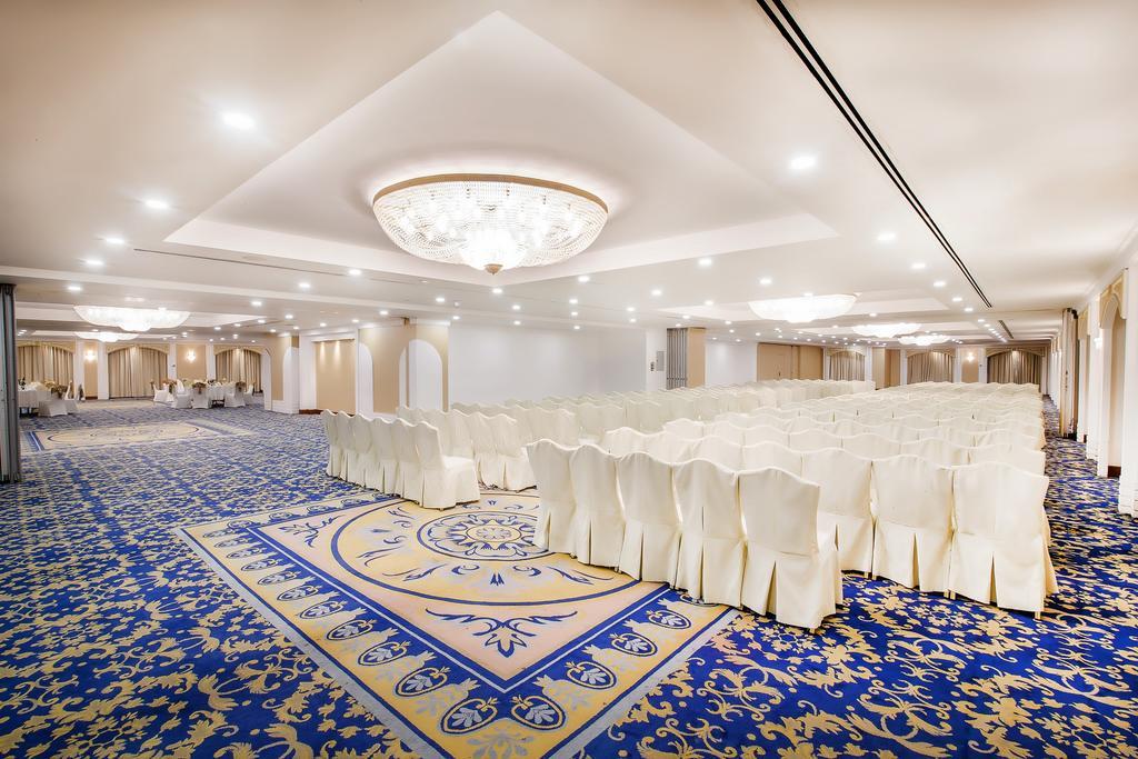 Hotel Grand Excelsior - Bur
