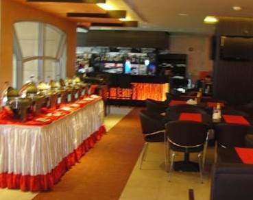Sandras Hotel 3*