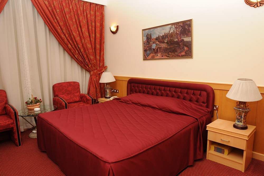 Hotel Kings Park 3*