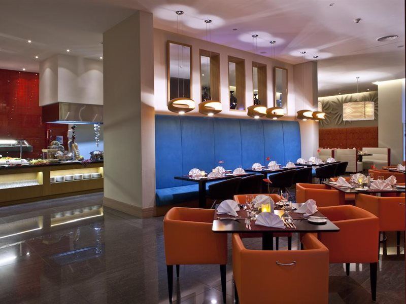 Hotel Ibis Mall Avenue